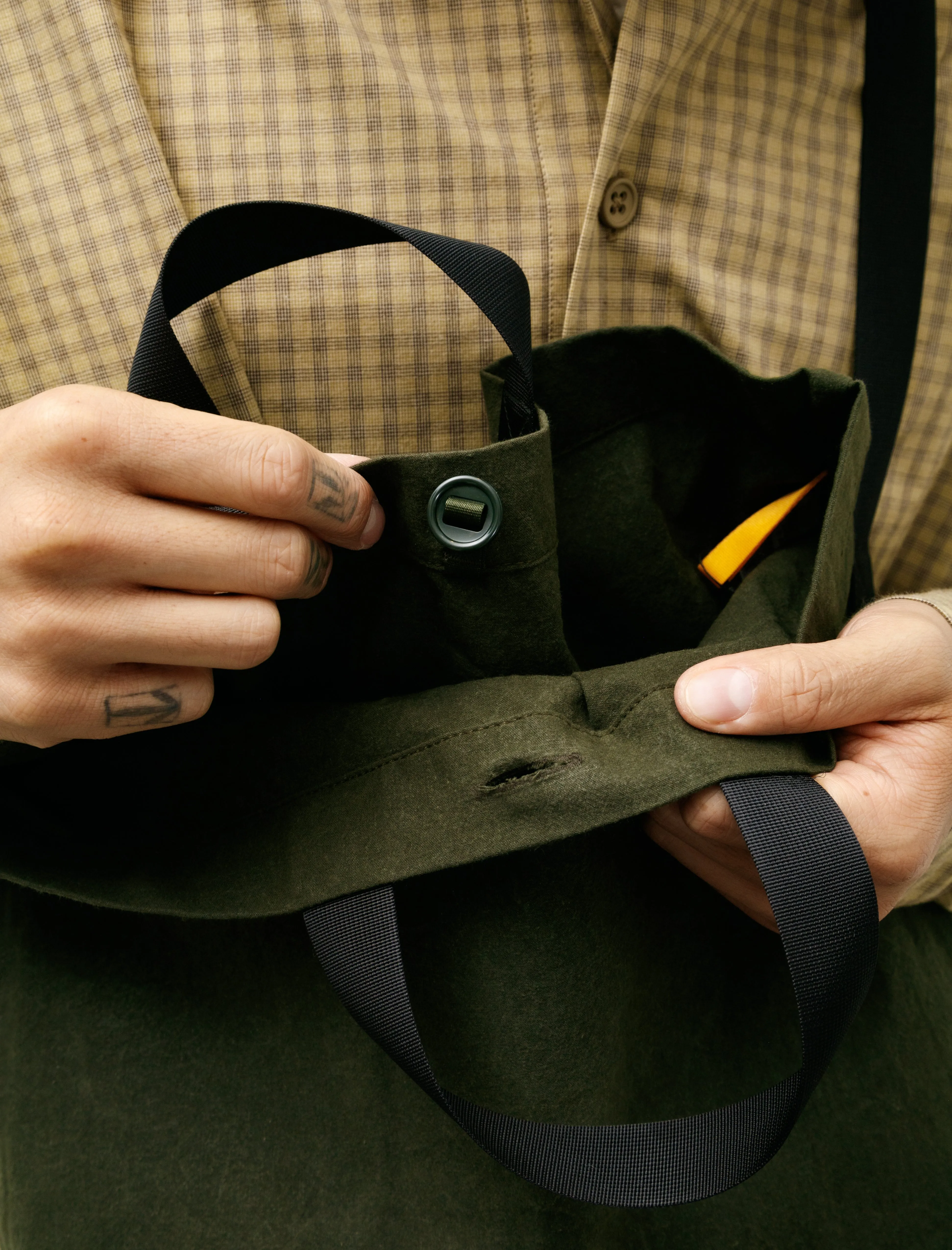 R20 Bag-1 Multi Handle Tote Woodland Wax sold by SHOP NEIGHBOR product image thumbnail 3