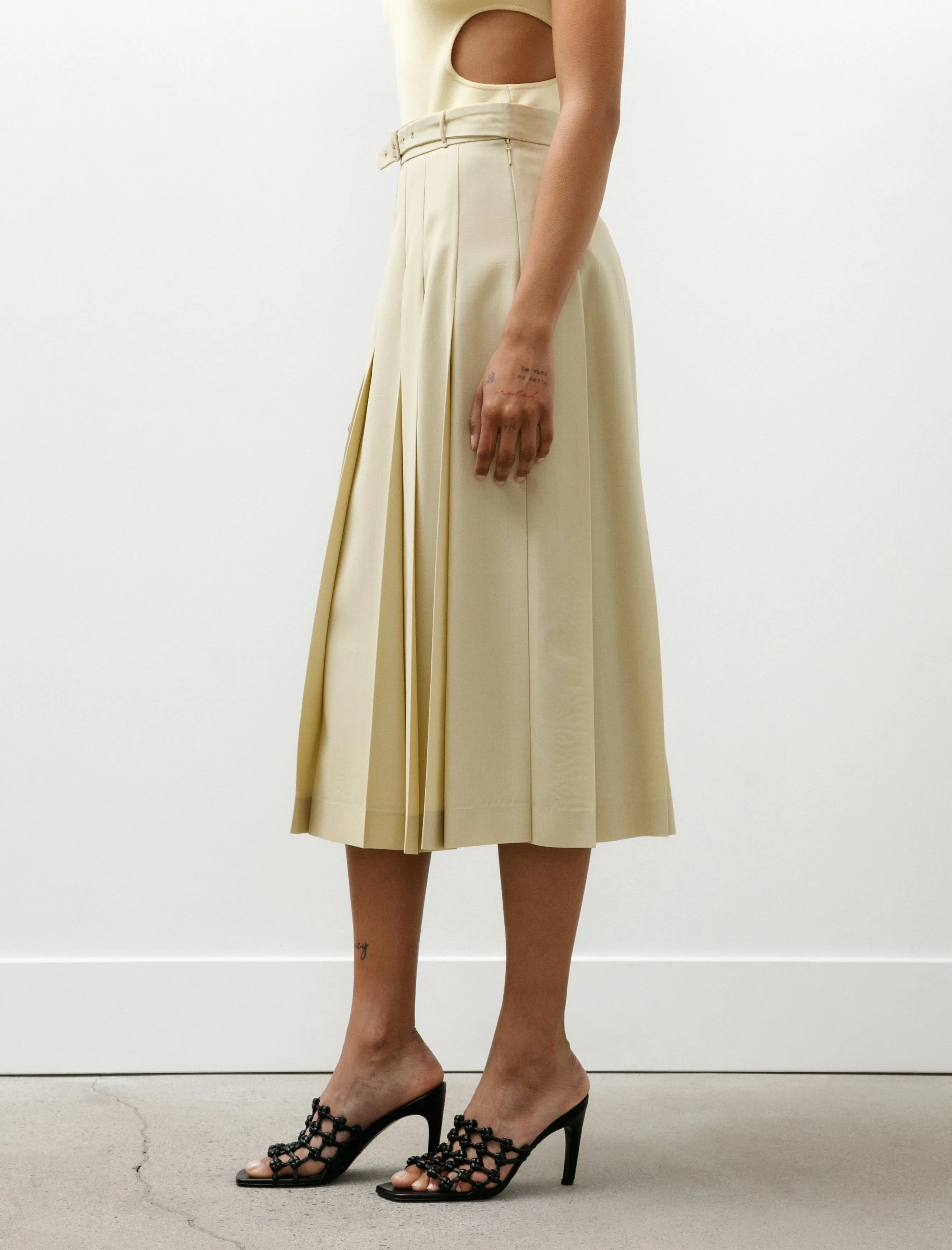 Wool Kid Mohair Hopsack Pleated Skirt Dusty Beige sold by SHOP NEIGHBOR product image thumbnail 4
