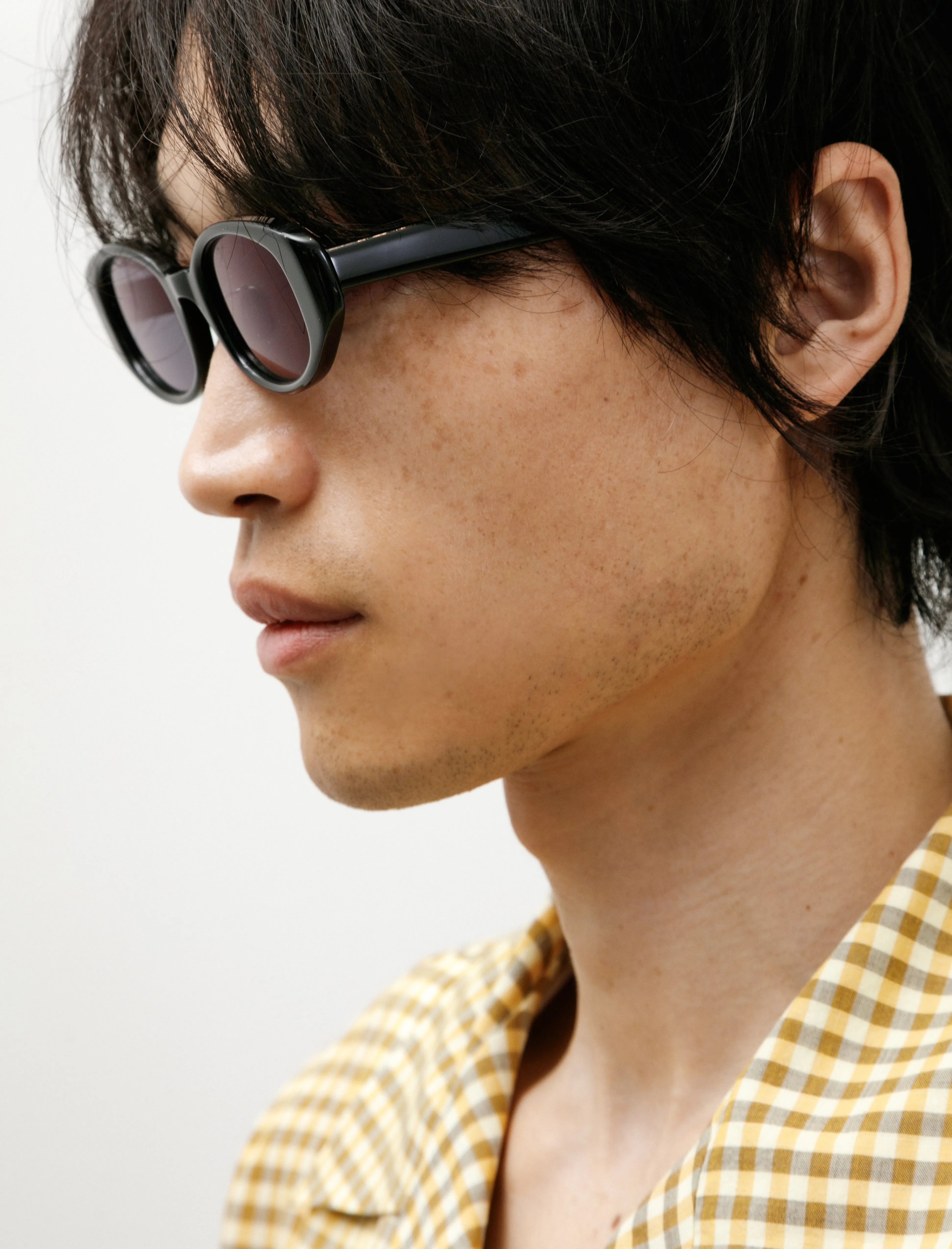 Sunglasses 002R Black sold by SHOP NEIGHBOR product image thumbnail 3