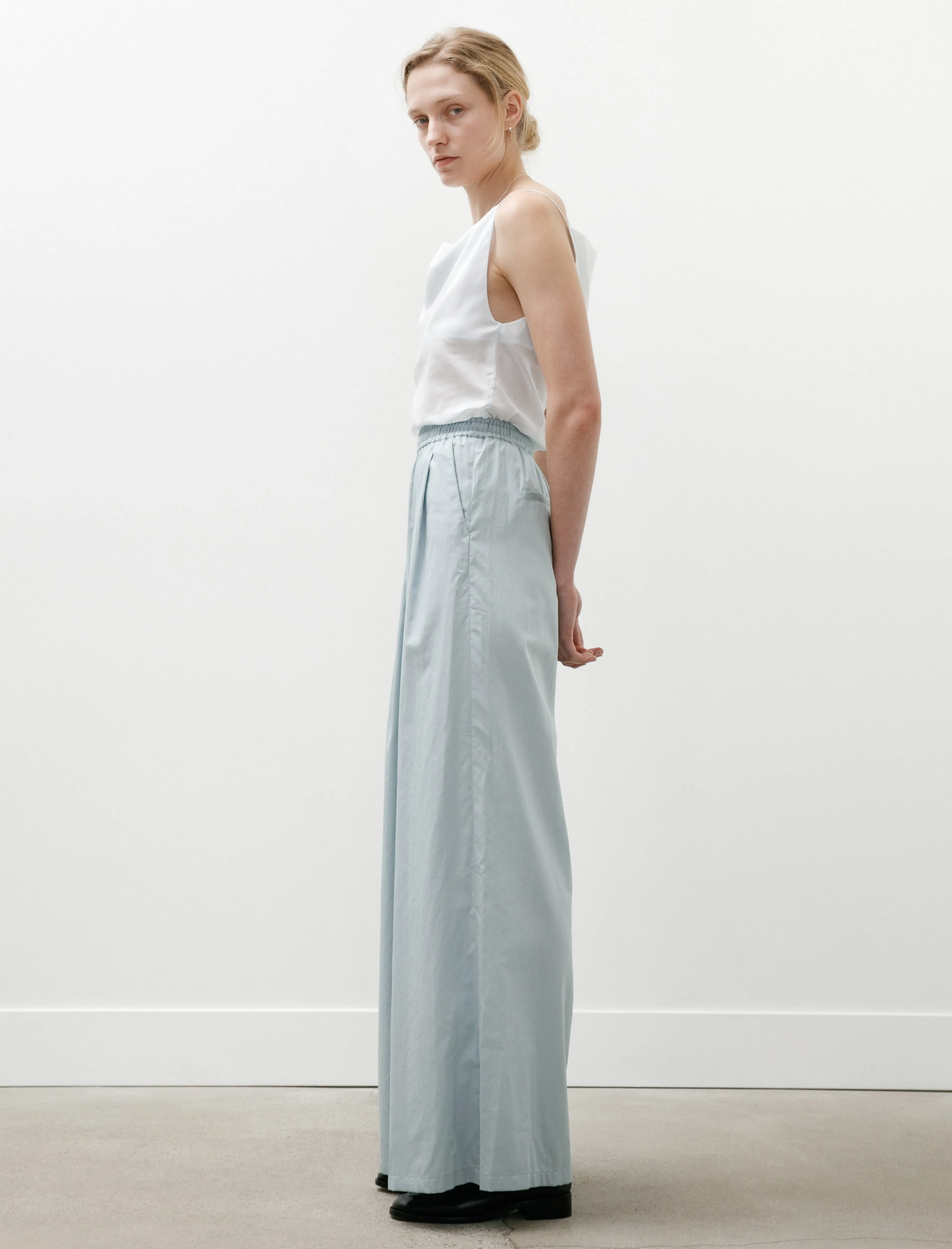 Silicon Poplin Two Tuck Easy Wide Pants Smoke Blue sold by SHOP NEIGHBOR product image thumbnail 2