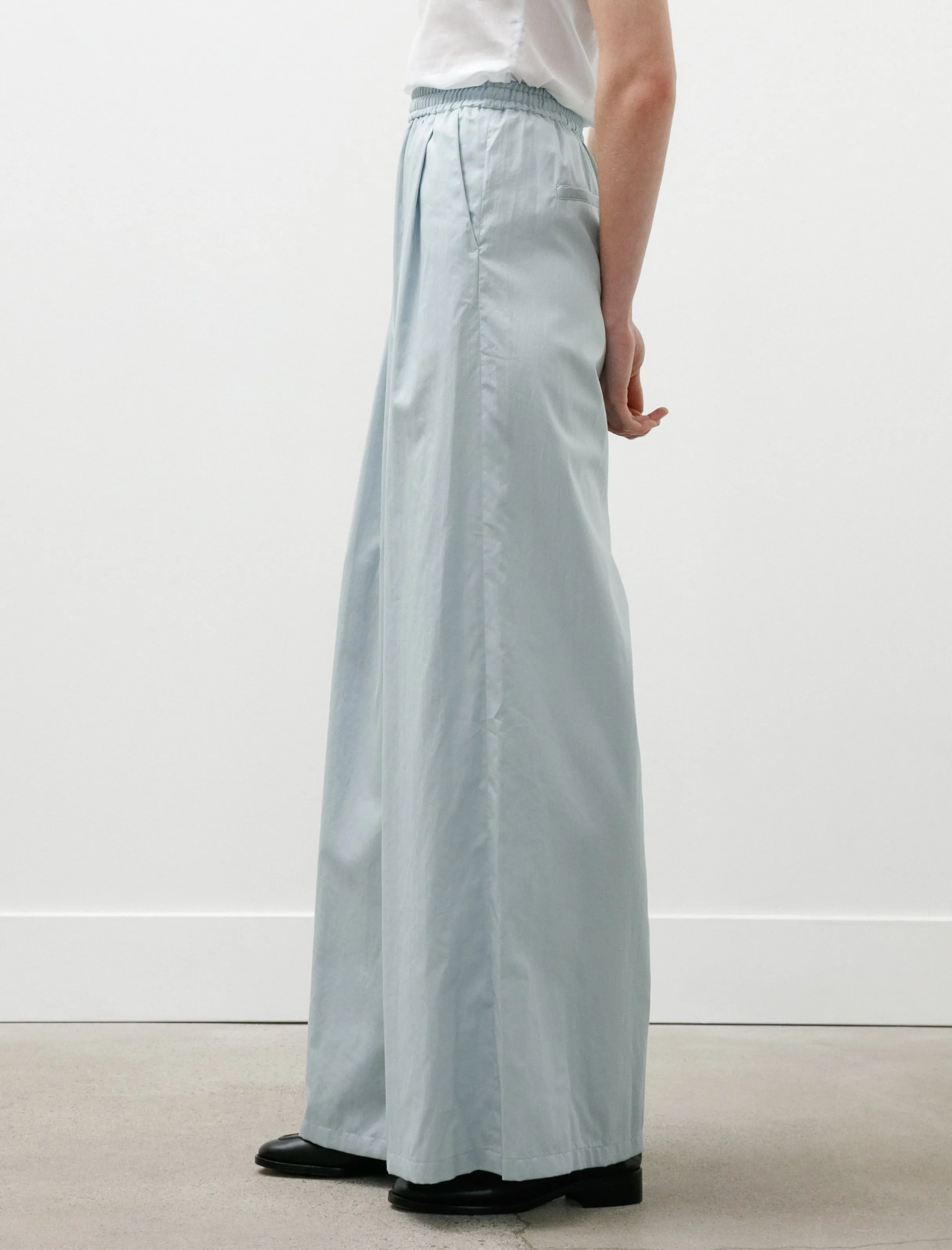 Silicon Poplin Two Tuck Easy Wide Pants Smoke Blue sold by SHOP NEIGHBOR product image thumbnail 3