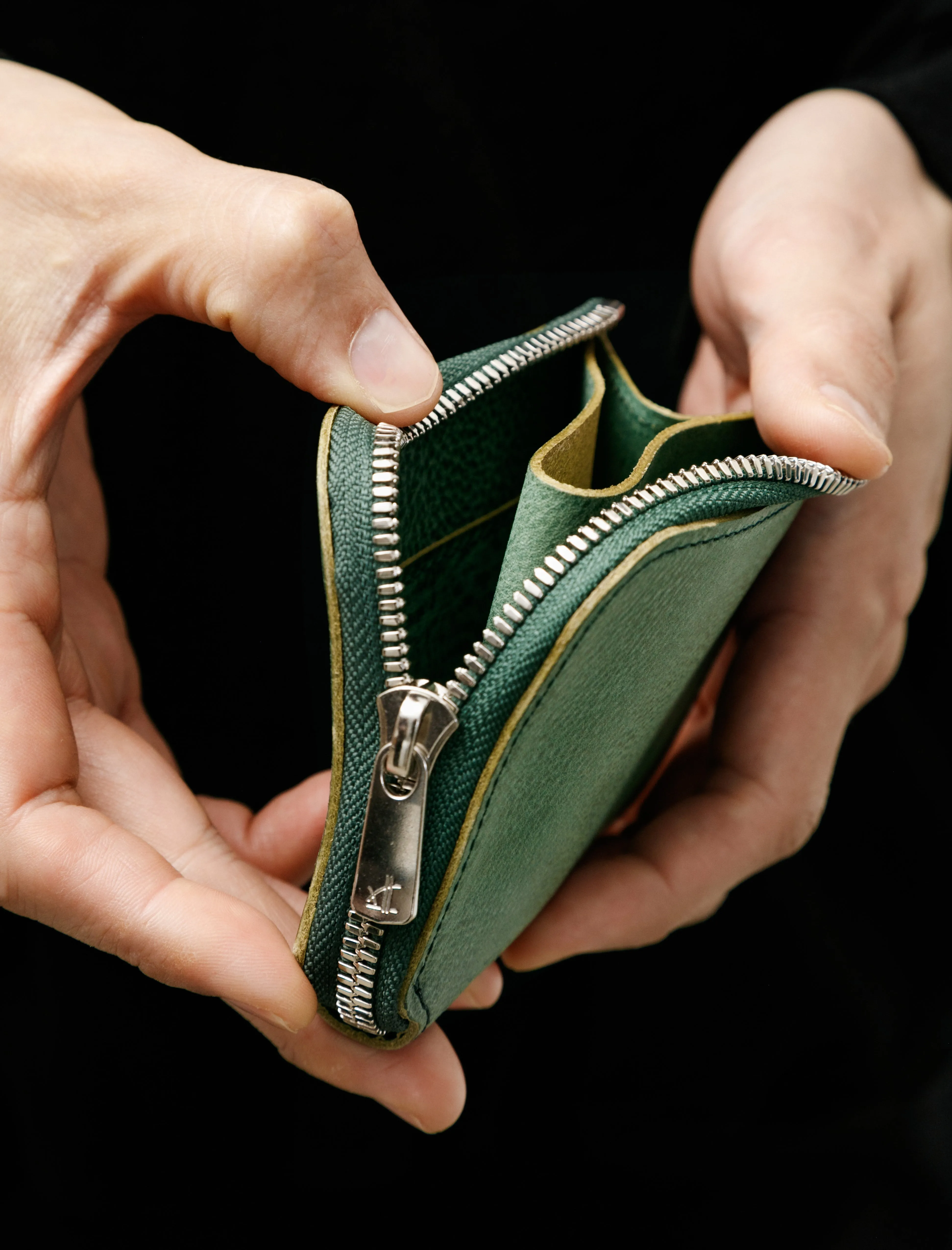L Wallet sold by SHOP NEIGHBOR product image thumbnail 4