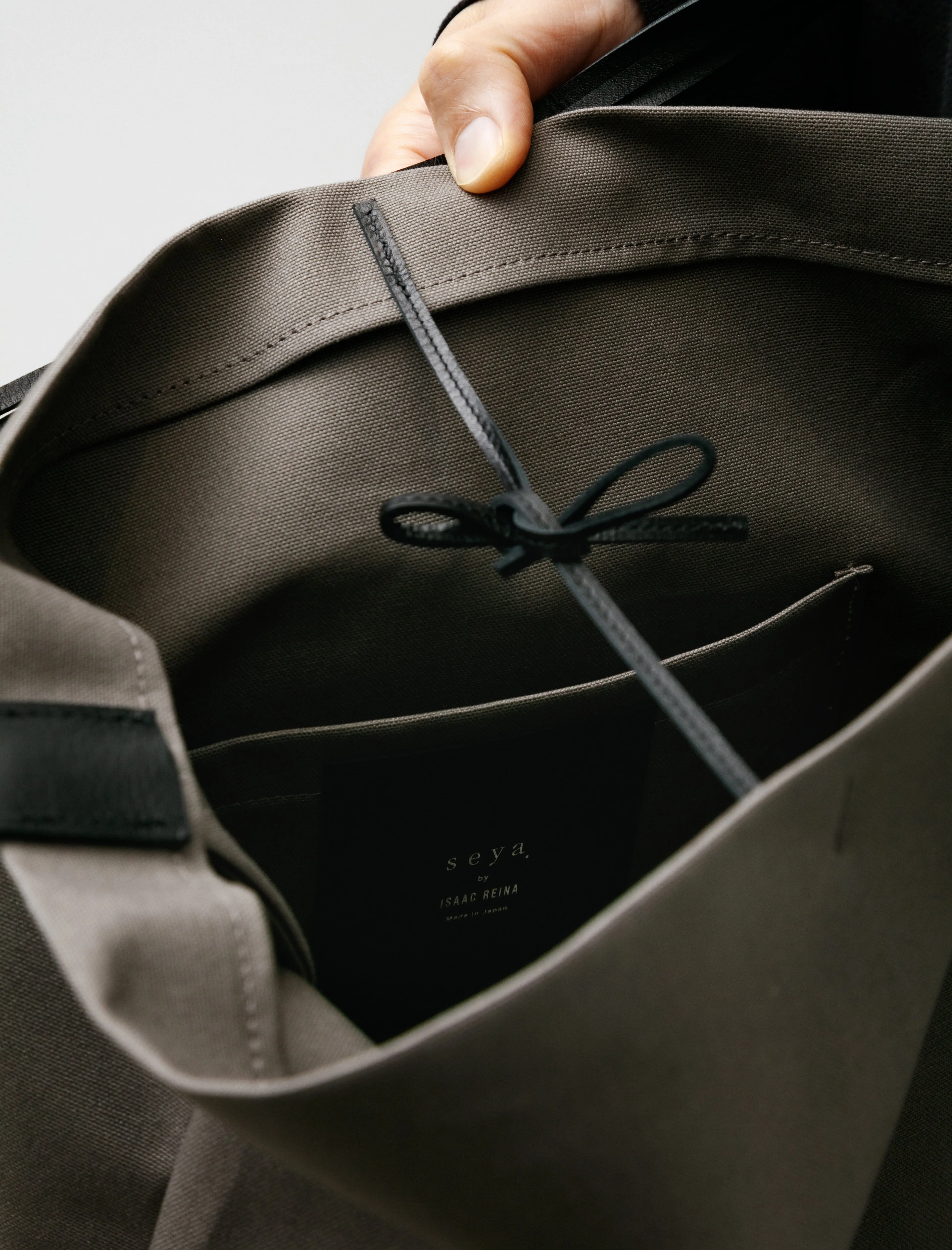 Seya X Isaac Reina Canvas Chasen Hobo Large Ecorse sold by SHOP NEIGHBOR product image thumbnail 2