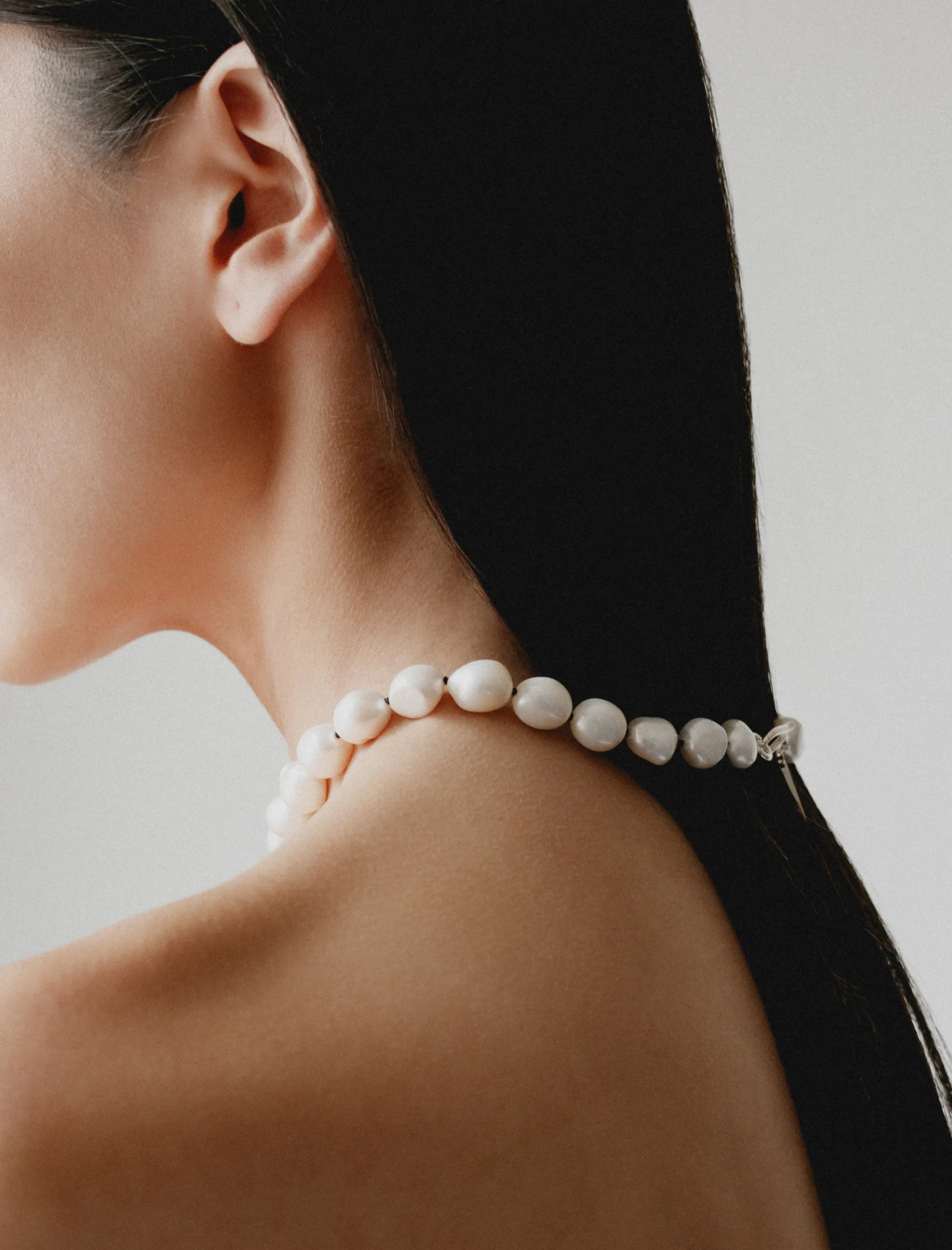 Simple Baroque Pearl Collar sold by SHOP NEIGHBOR product image thumbnail 3