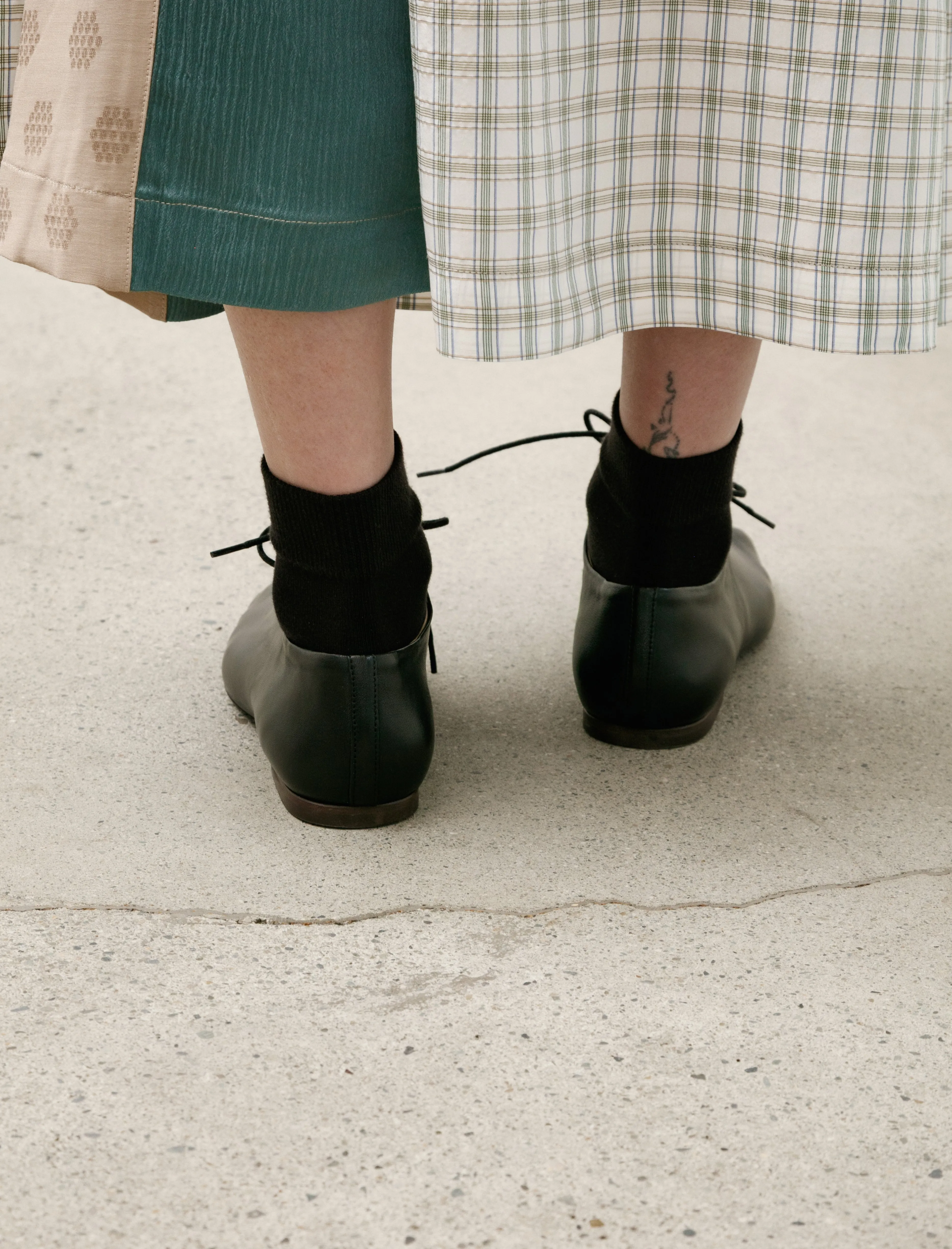 Souris Flat Classic Derbies Black sold by SHOP NEIGHBOR product image thumbnail 3
