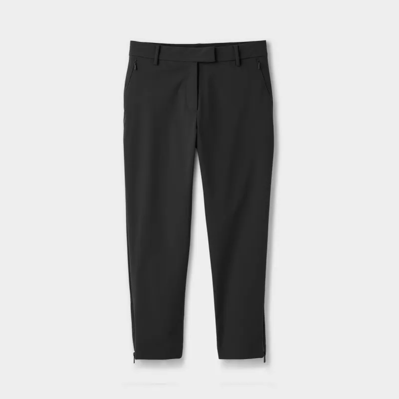 Golf Tech Crop Pant sold by TILLEY