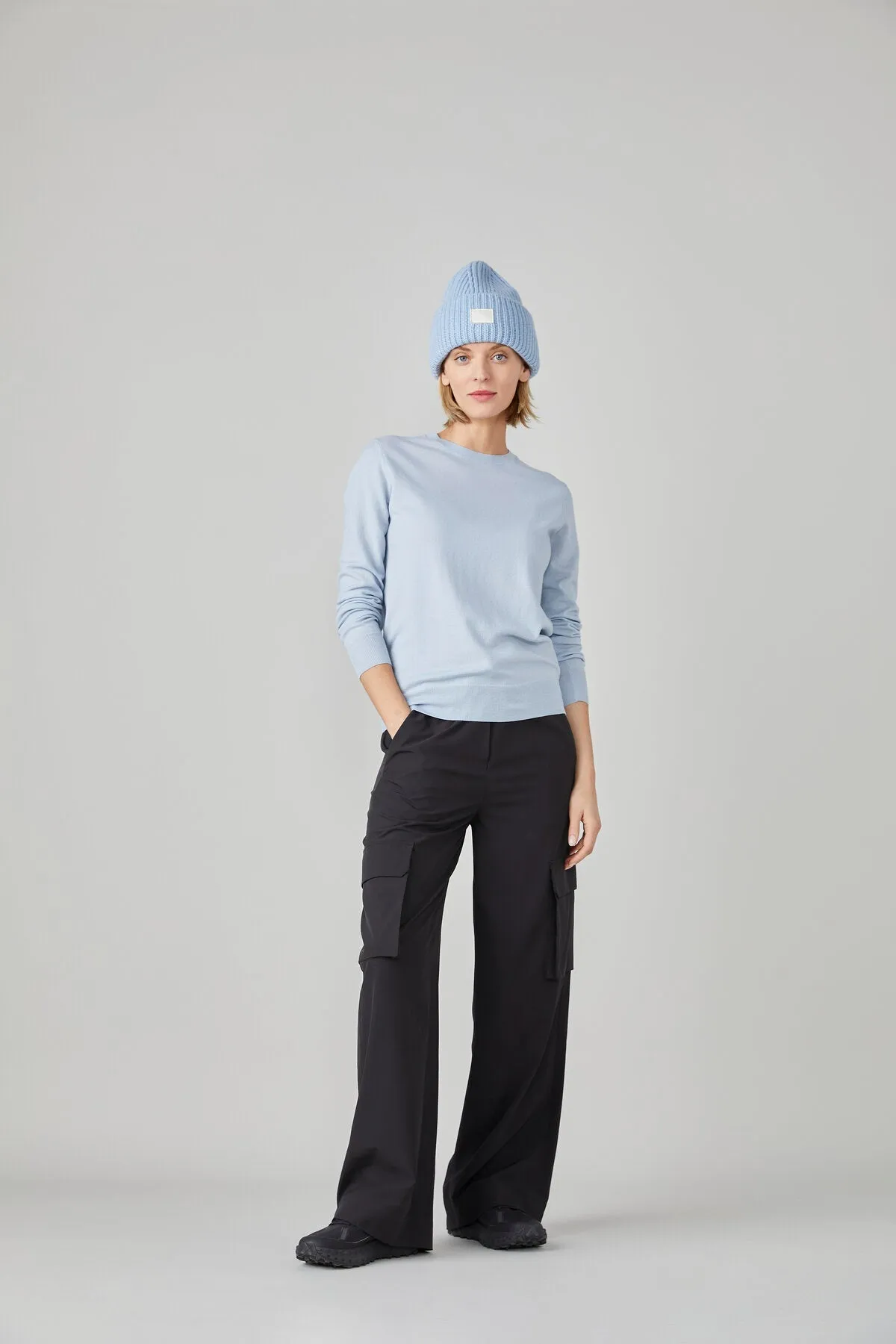 Mid-rise Wide Leg Cargo sold by TILLEY product image thumbnail 3