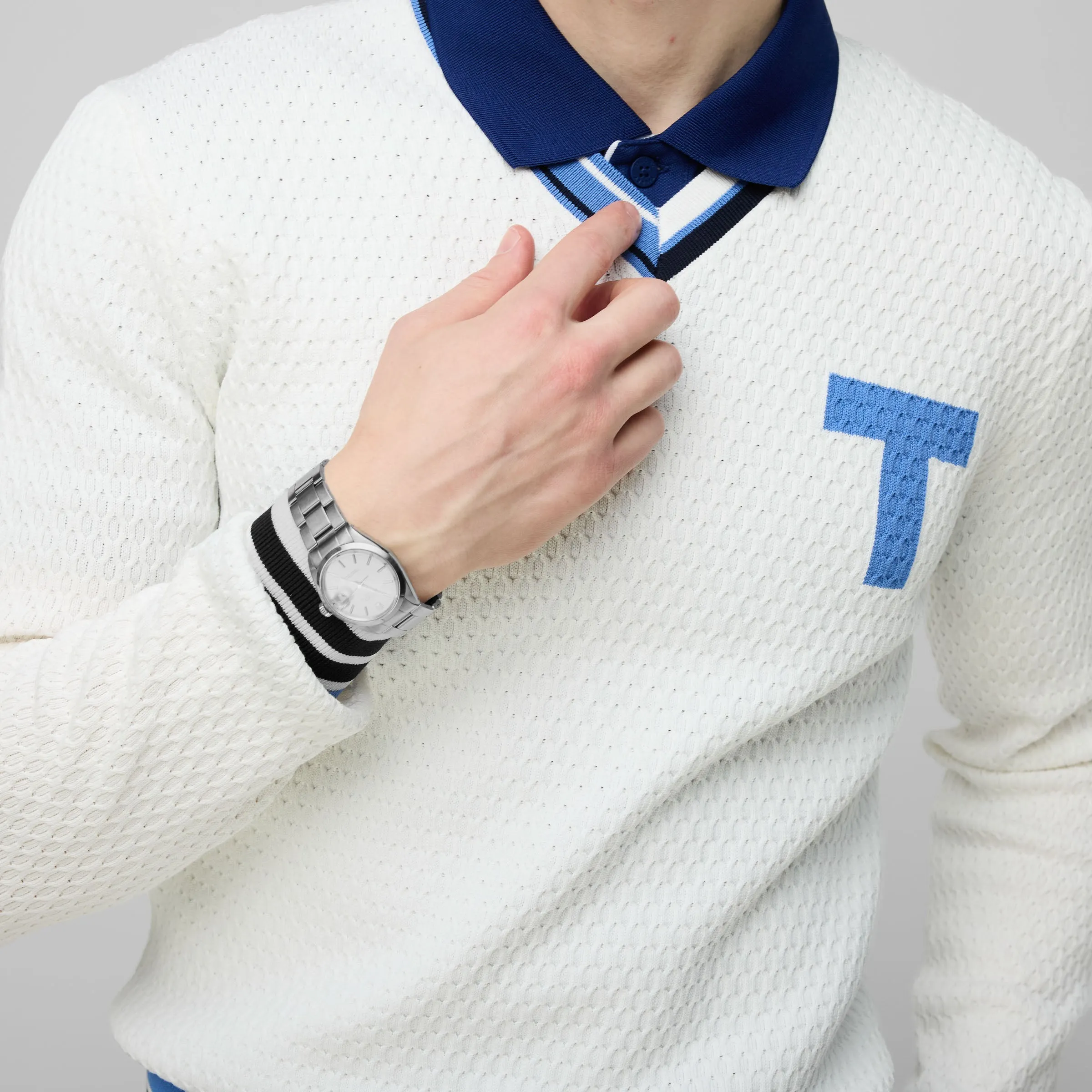 Sport V Neck Sweater sold by TILLEY product image thumbnail 4