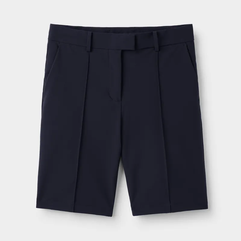 Golf Tech Short sold by TILLEY