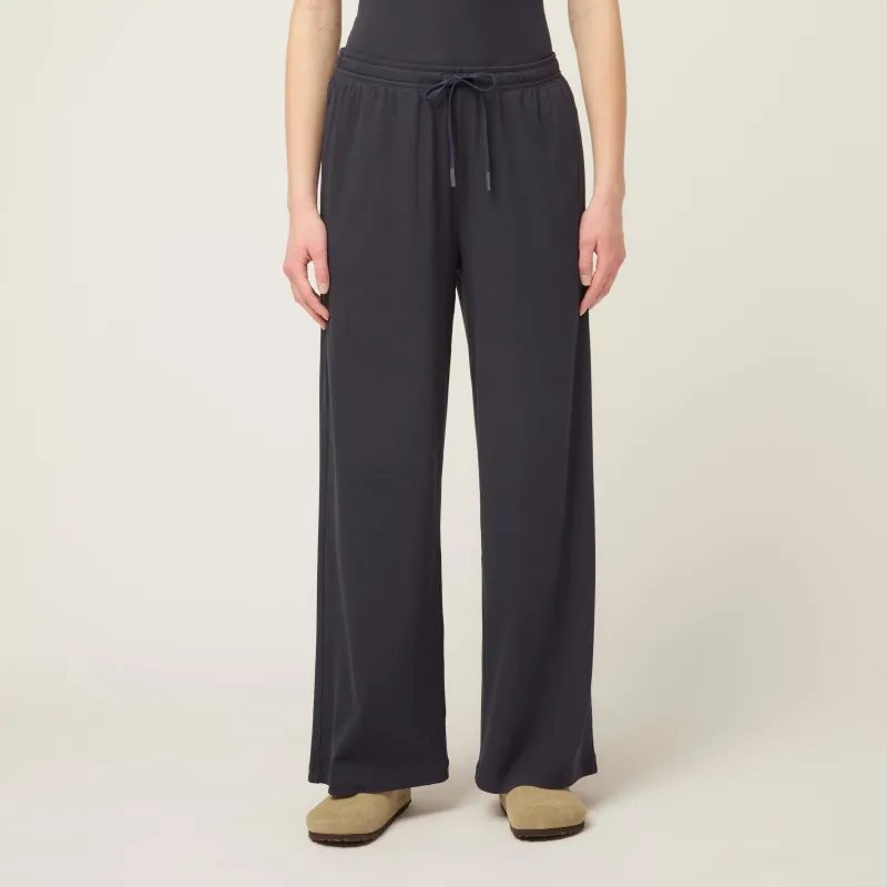 Rib Pull On Pant sold by TILLEY