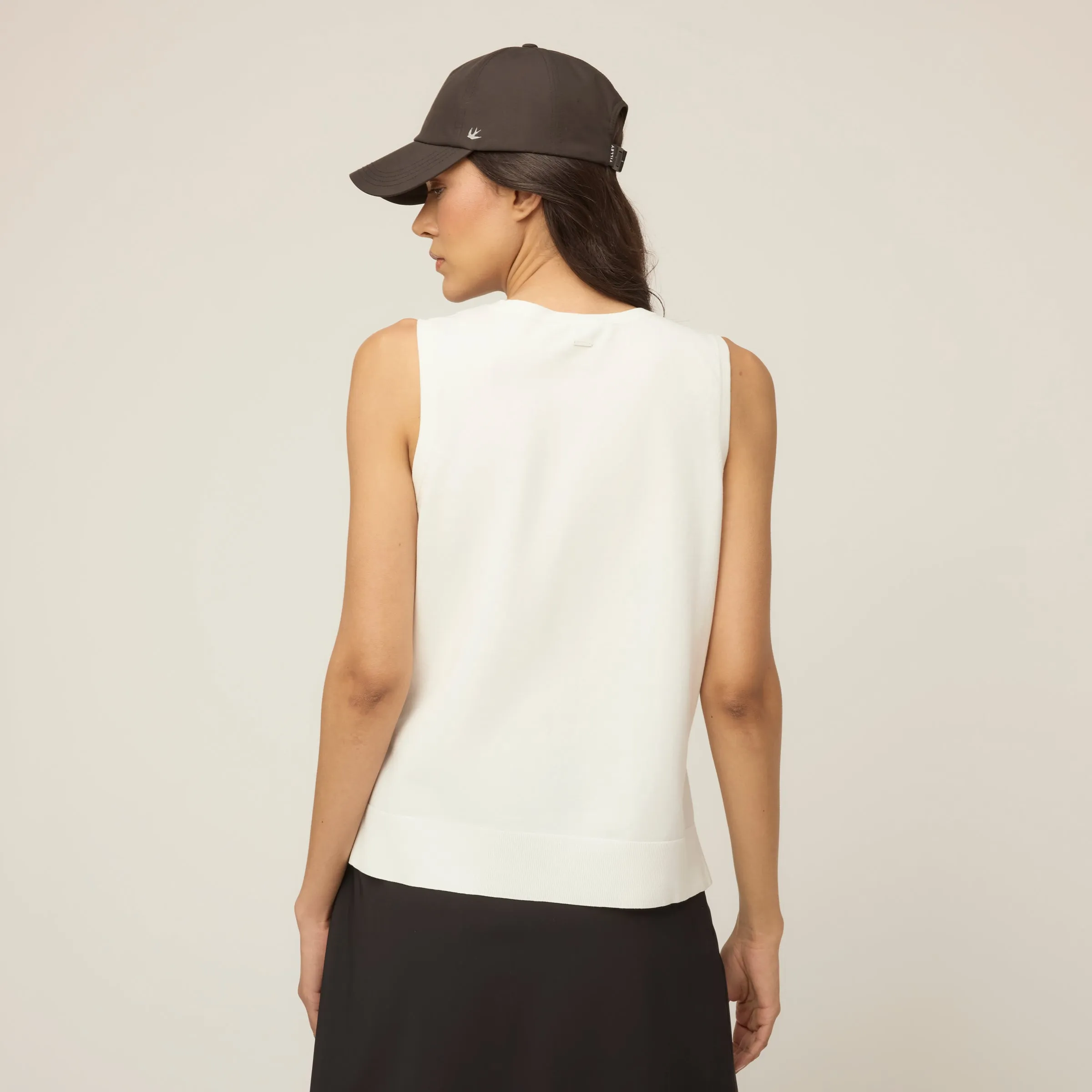Extrafine Lightweight Knit Tank sold by TILLEY product image thumbnail 4