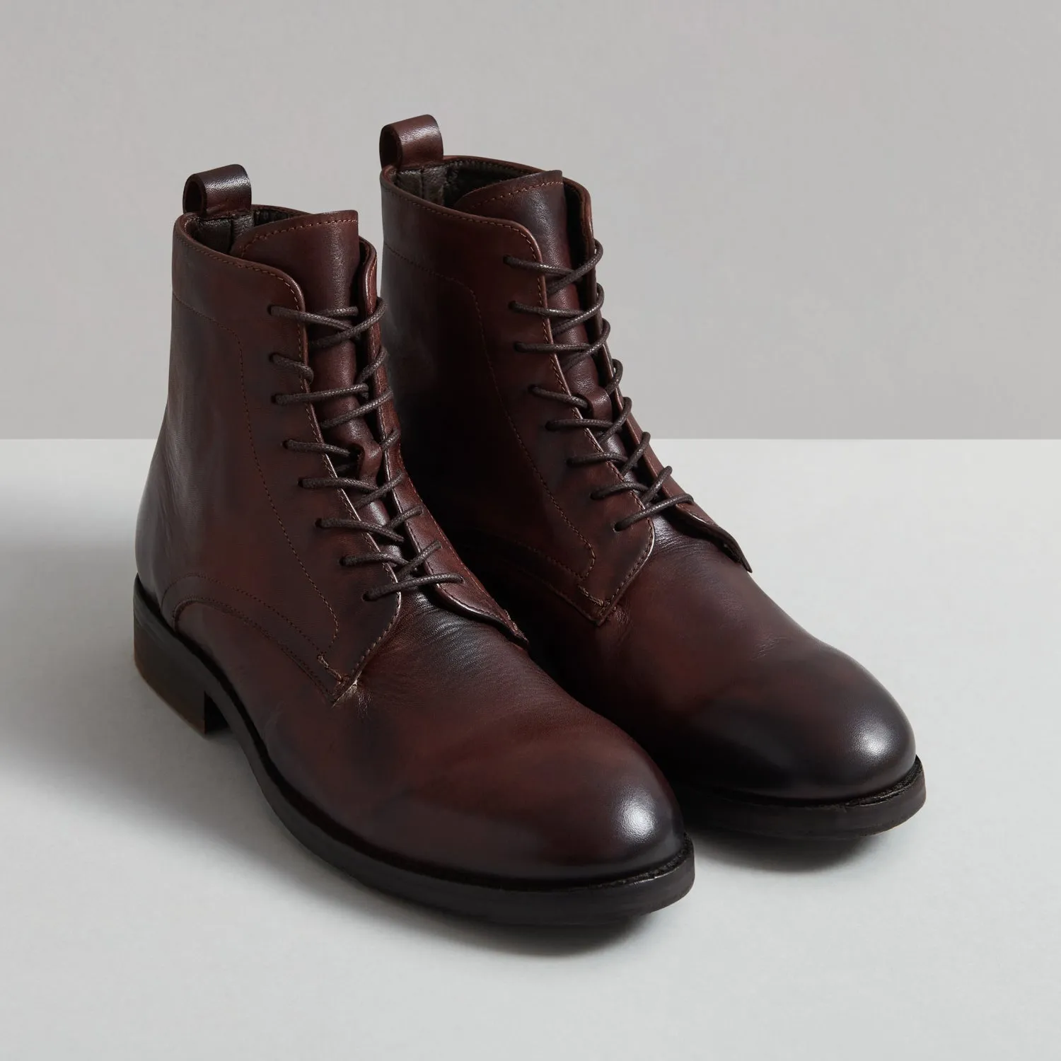 CEDAR BROWN DRUM DYE BOOT sold by Hudson Shoes product image thumbnail 2