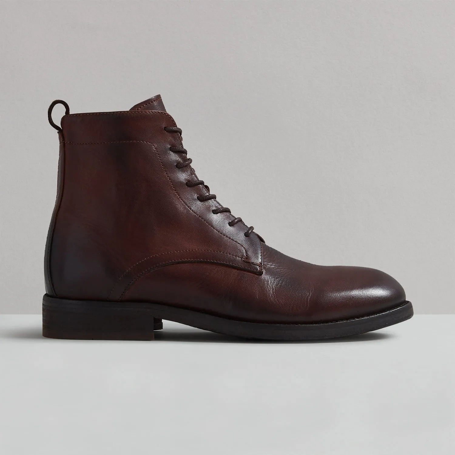 CEDAR BROWN DRUM DYE BOOT sold by Hudson Shoes