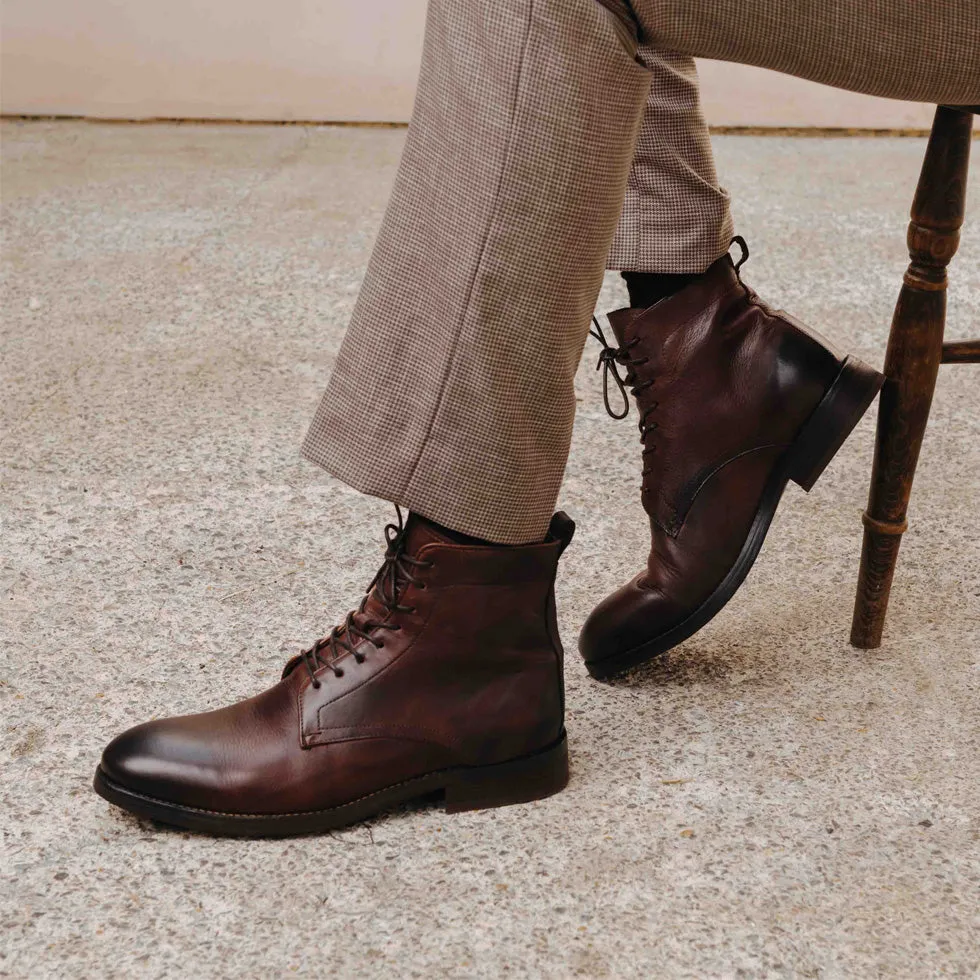 CEDAR BROWN DRUM DYE BOOT sold by Hudson Shoes product image thumbnail 3