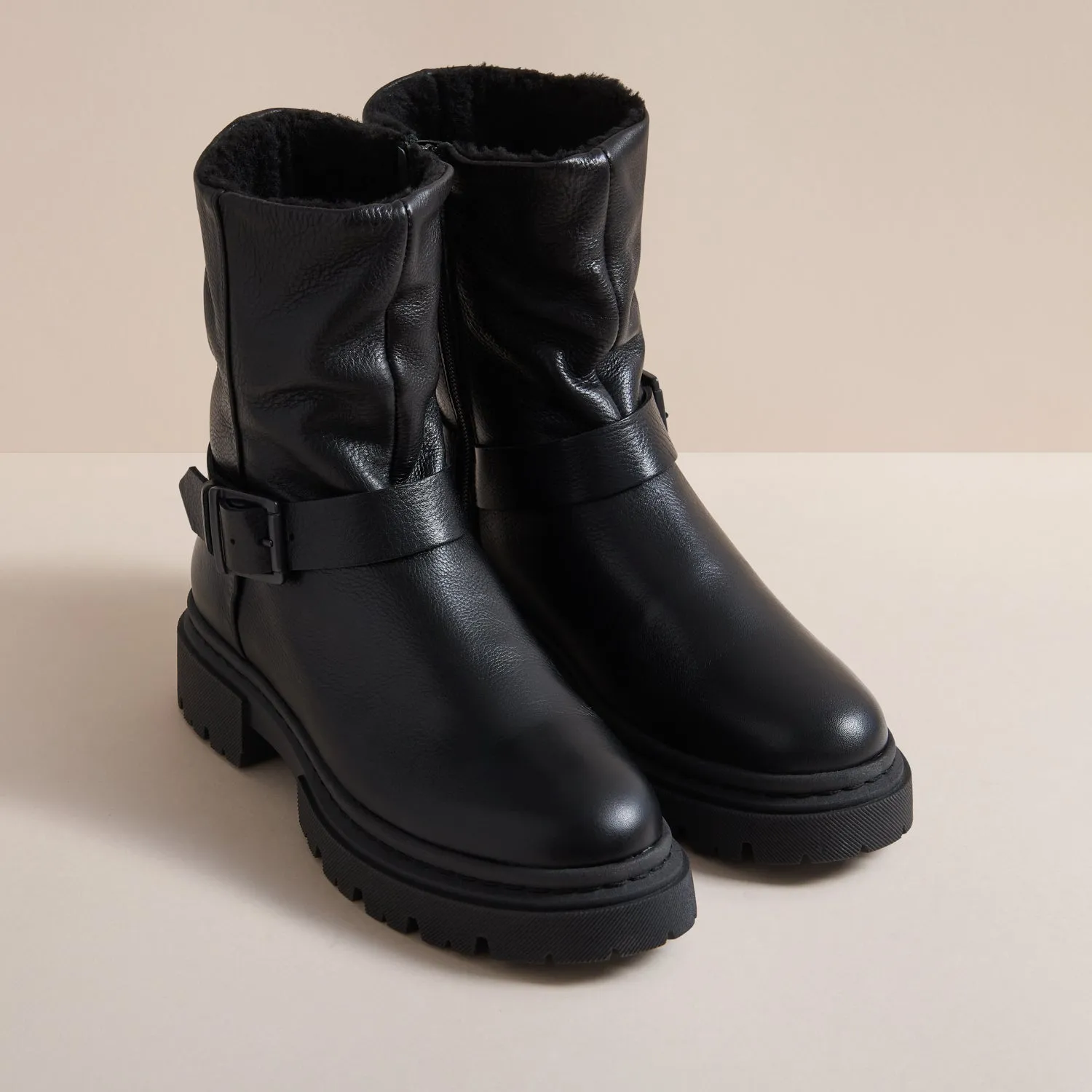 HARLEY BLACK LEATHER BOOT sold by Hudson Shoes product image thumbnail 2