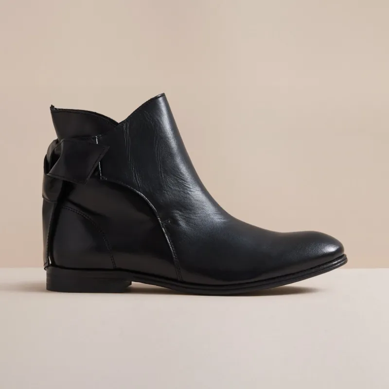 ETTY BLACK CHELSEA BOOT sold by Hudson Shoes