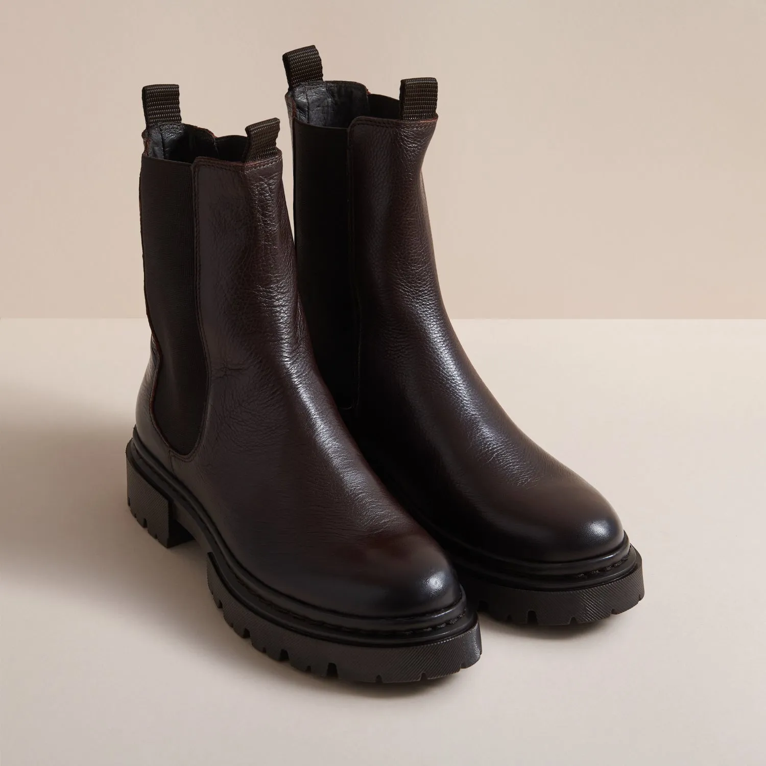 BLAKE BROWN LEATHER CHELSEA BOOT sold by Hudson Shoes product image thumbnail 2