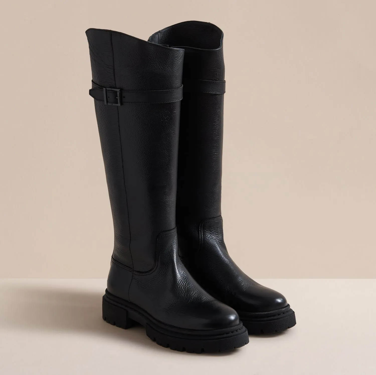 CALI BLACK LEATHER BOOT sold by Hudson Shoes product image thumbnail 3