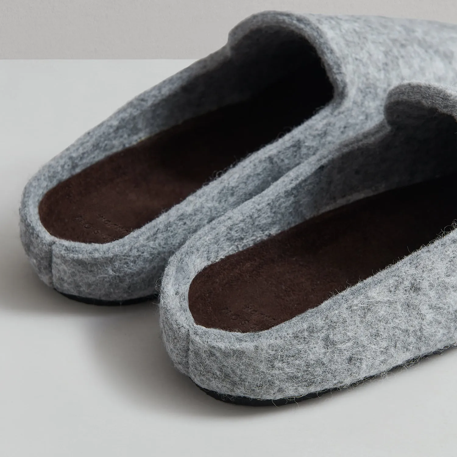 CLAY WOOL FELT LIGHT GREY SLIPPER sold by Hudson Shoes product image thumbnail 3