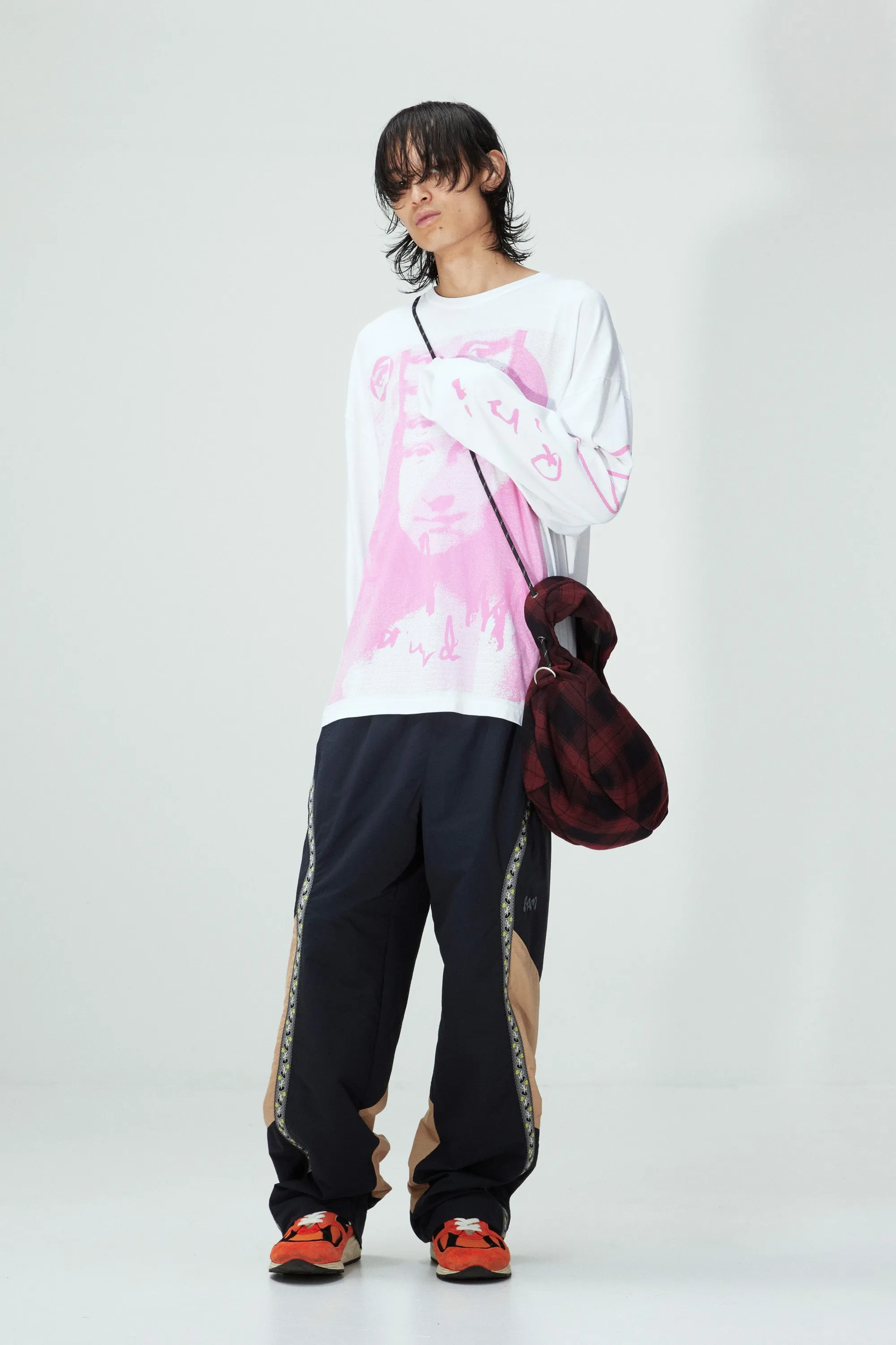 GAZE OVERSIZED LS TEE WHITE sold by Perks And Mini Pty Ltd (P.A.M.) product image thumbnail 3