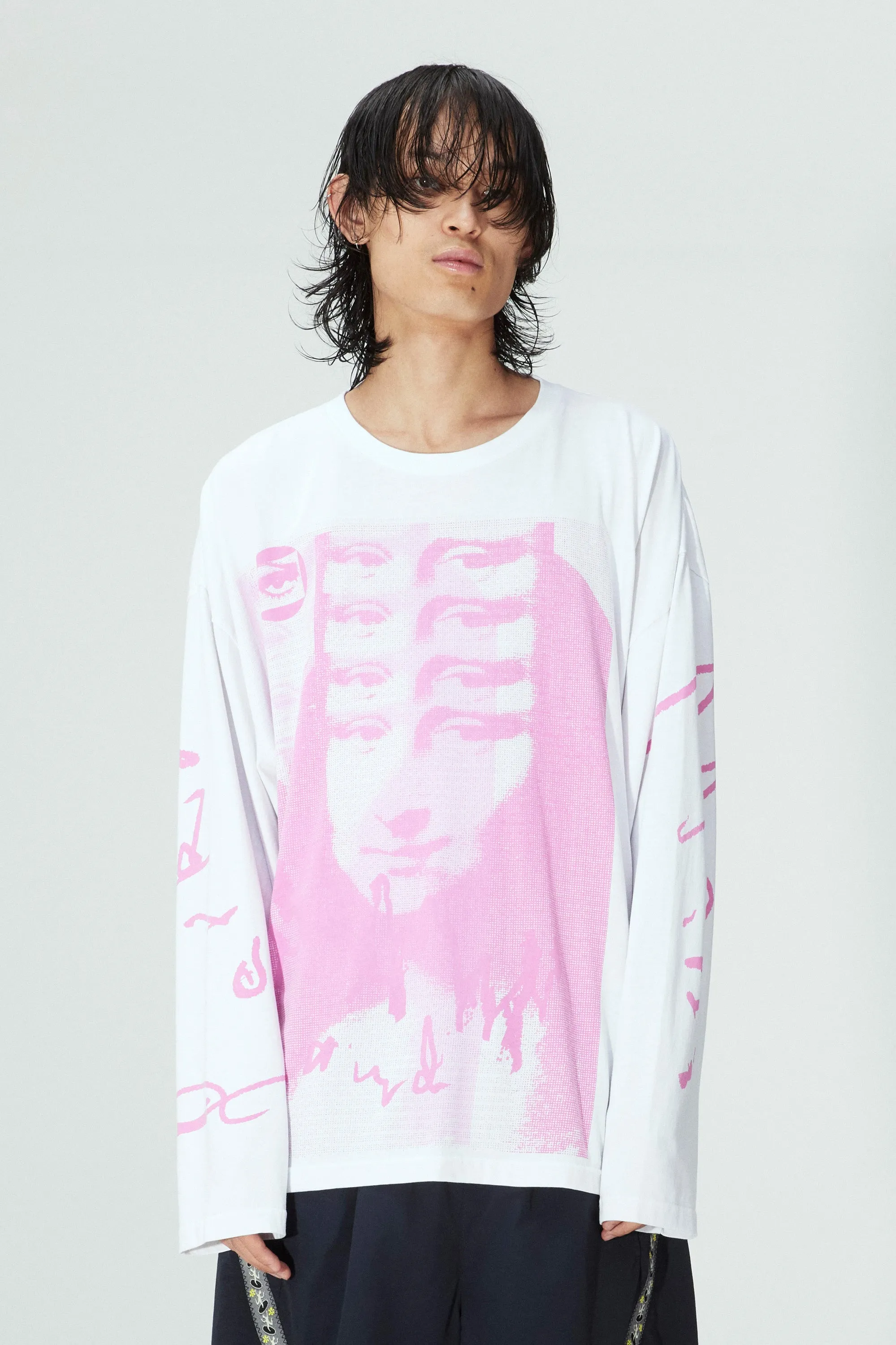 GAZE OVERSIZED LS TEE WHITE sold by Perks And Mini Pty Ltd (P.A.M.)