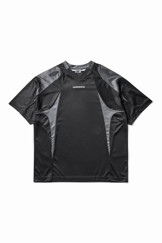 Training 08 10 T Shirt Black made by Umbro