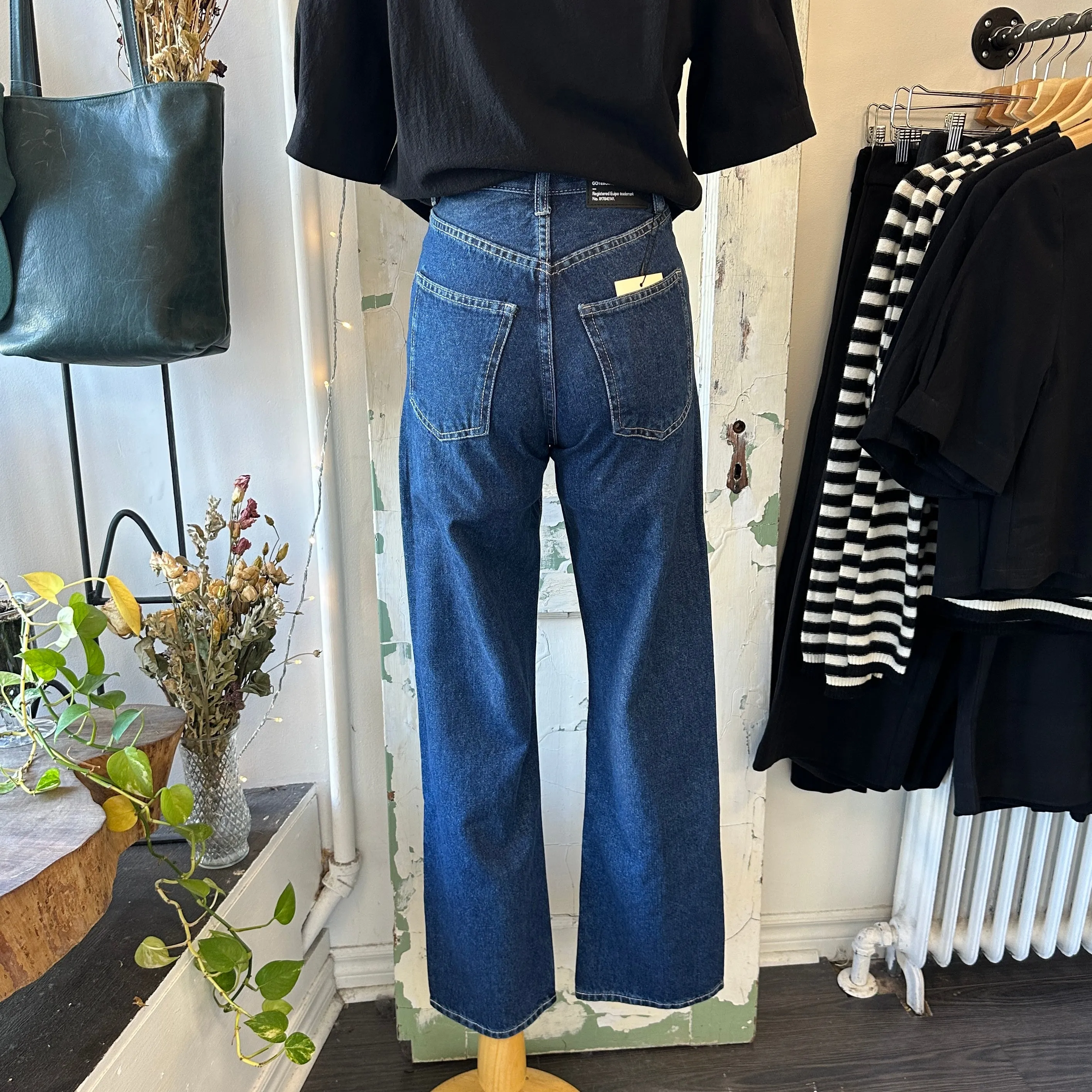 Dr. Denim // Echo Straight Leg Jeans Pebble Dark Retro sold by Coal Miner's Daughter product image thumbnail 4