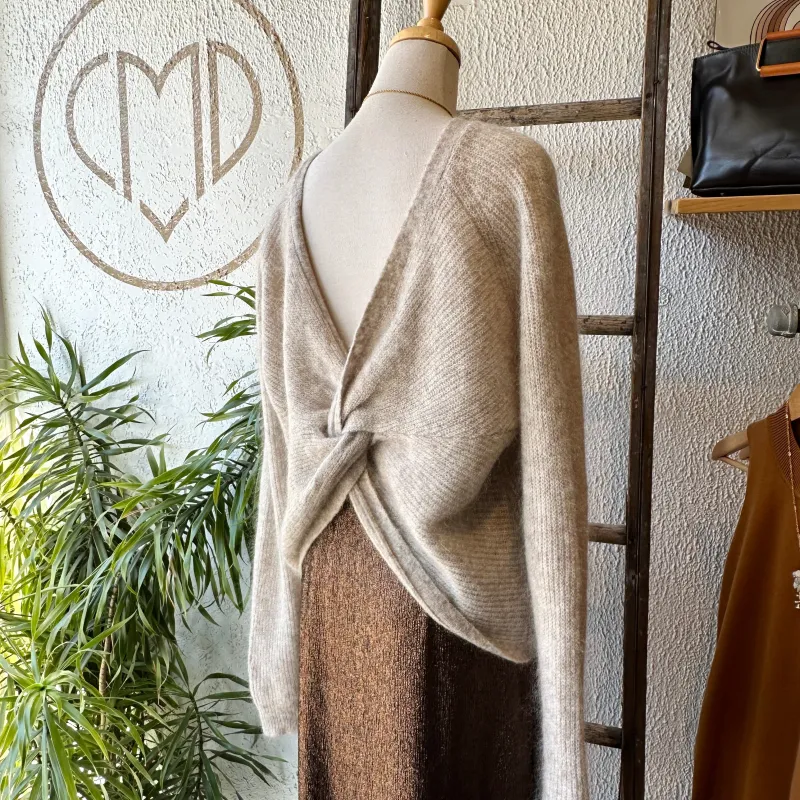 Minimum // Nua Sweater Sand made by Minimum