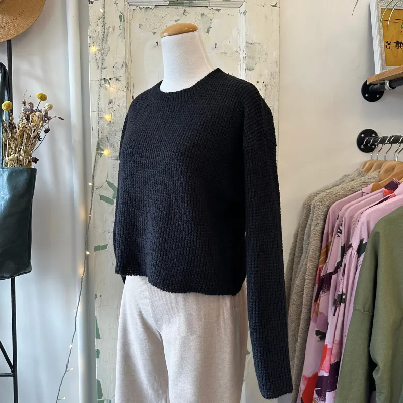 Pink Martini // Tobi Sweater Black made by Pink Martini