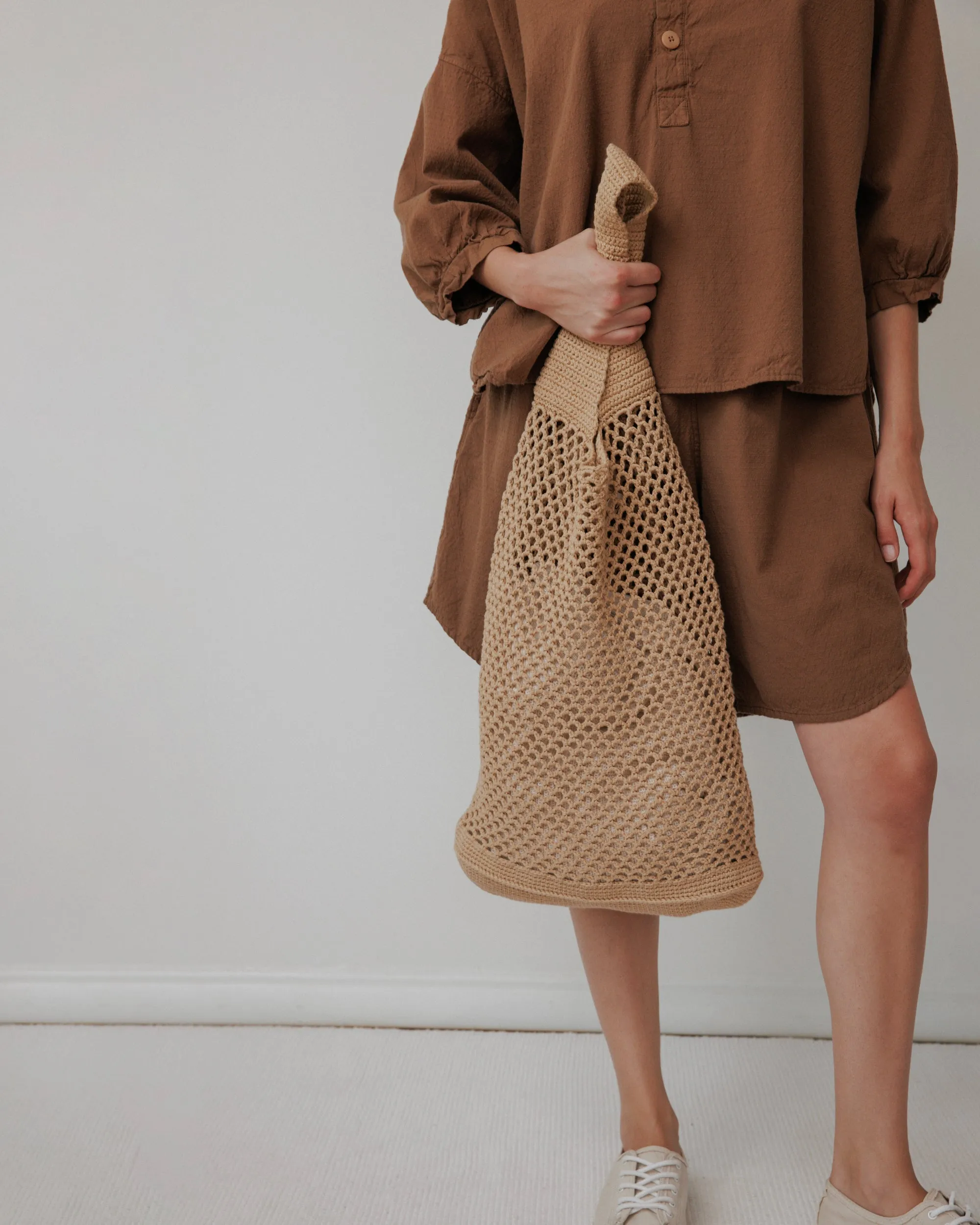 Crochet Tote : Sand sold by Wol Hide product image thumbnail 3