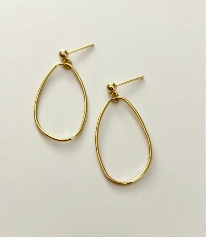 The Nilla Earrings sold by Darlings of Denmark