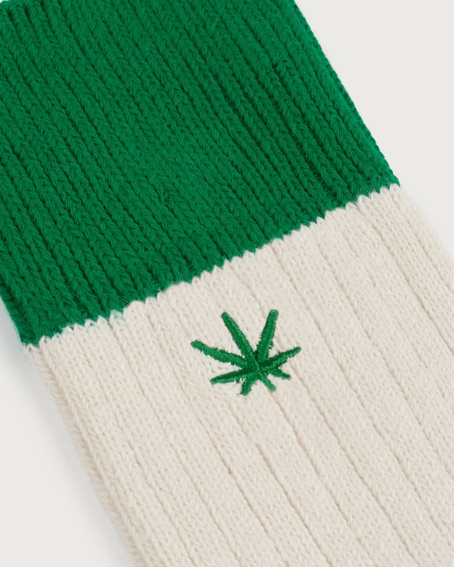 Calcetines verdes Hemp Peu sold by Thinking Mu product image thumbnail 2