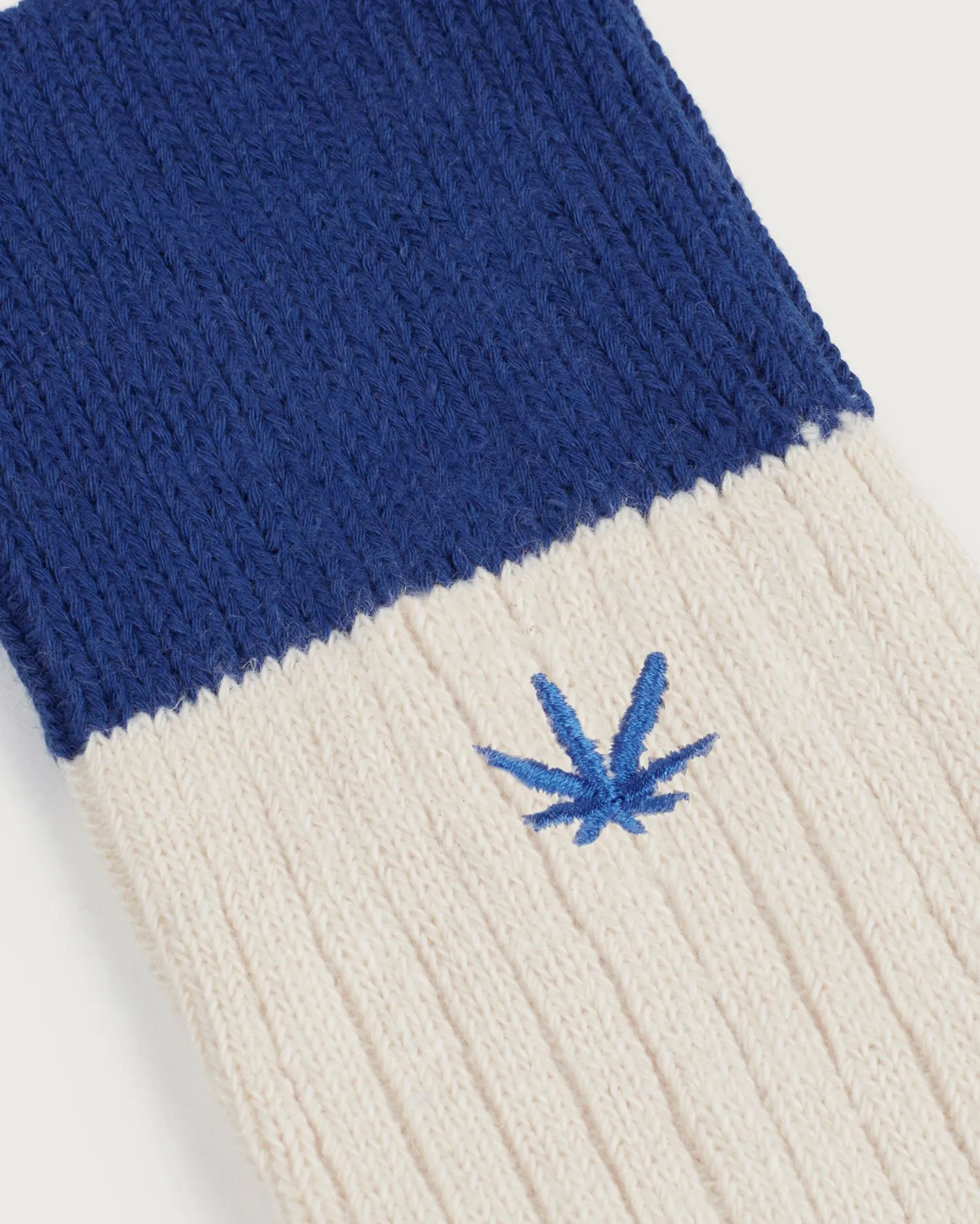 Calcetines azules Hemp Peu sold by Thinking Mu product image thumbnail 2