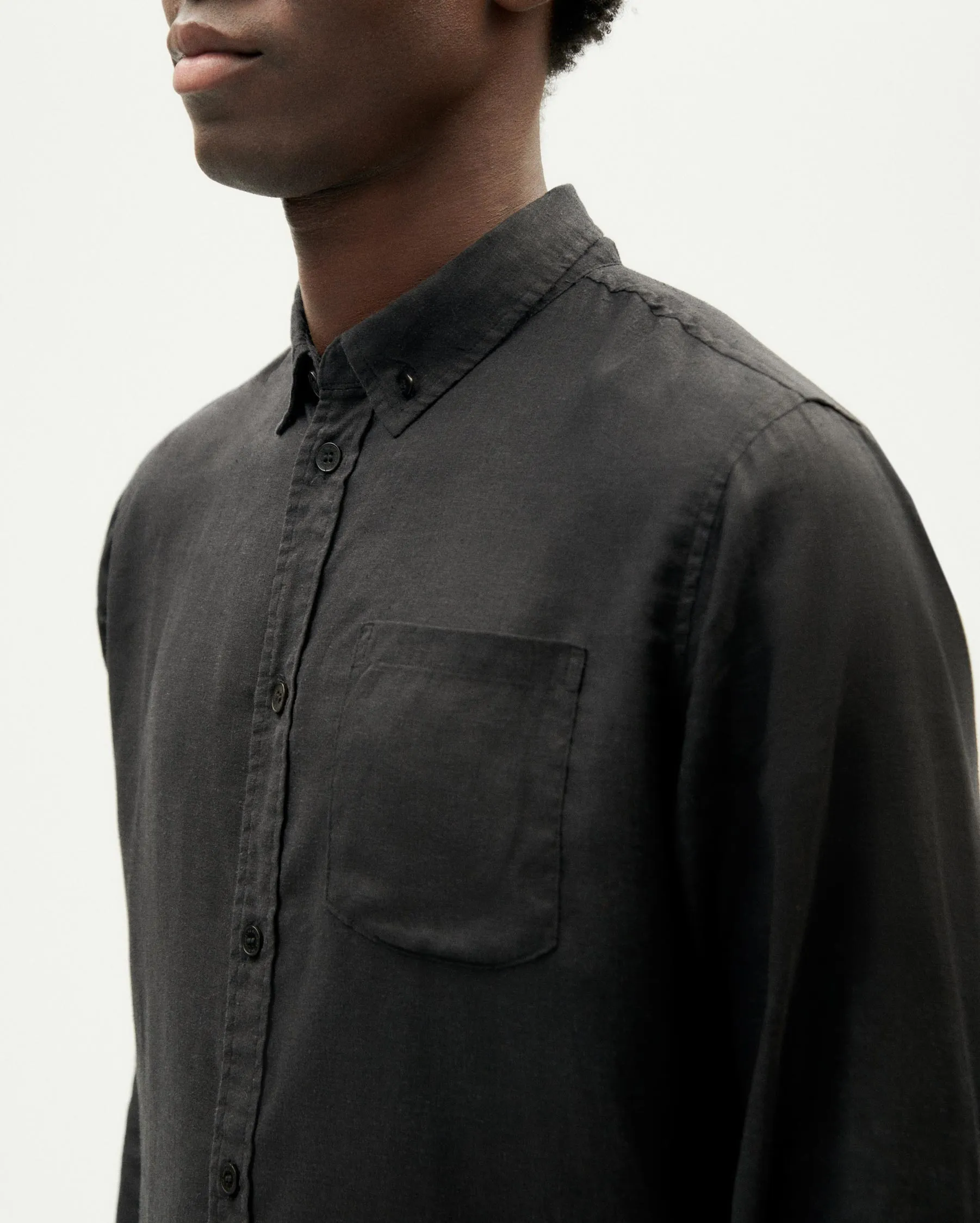 Camisa negra hemp Ant sold by Thinking Mu product image thumbnail 3