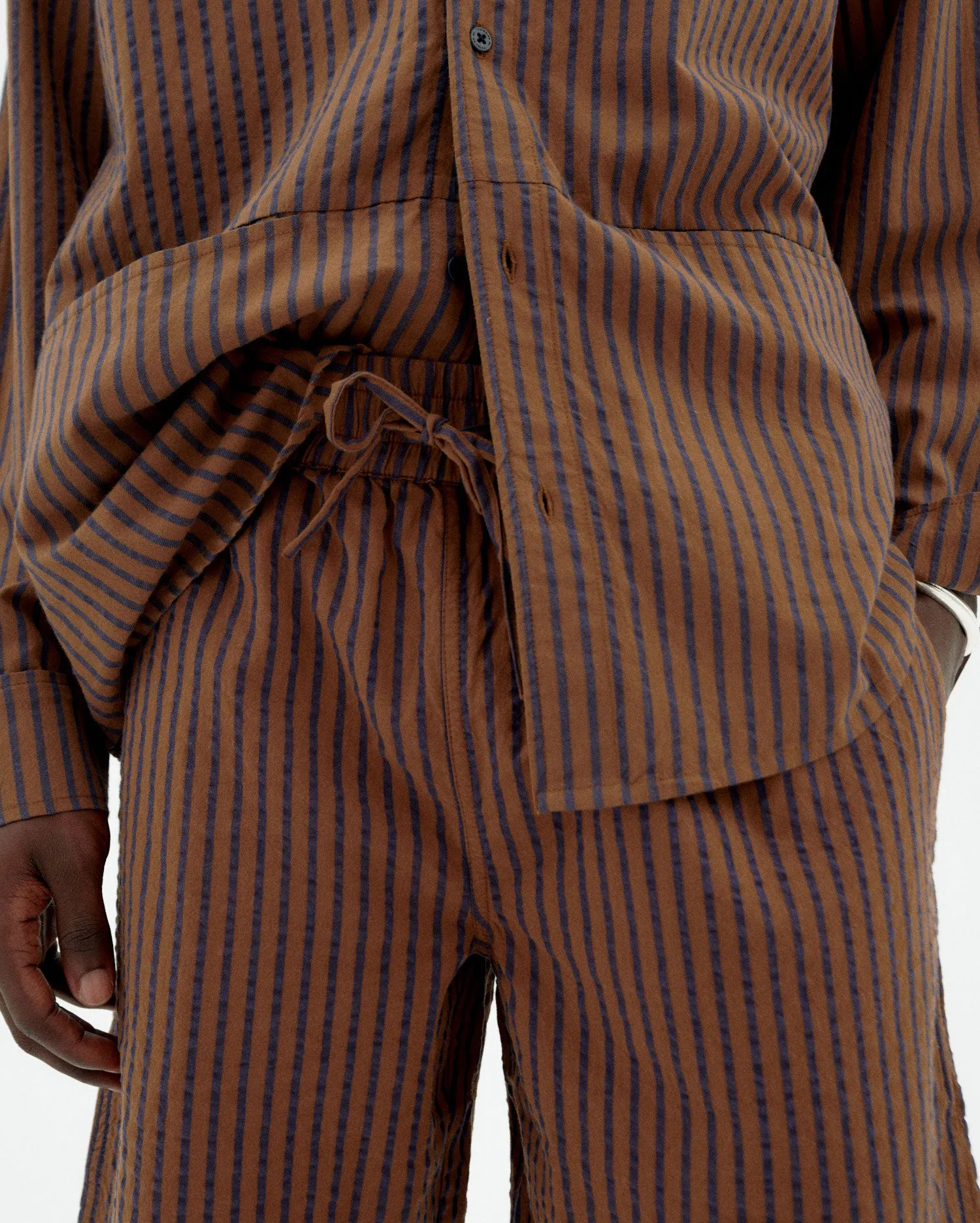 Bermuda marrón rayas Henry sold by Thinking Mu product image thumbnail 3