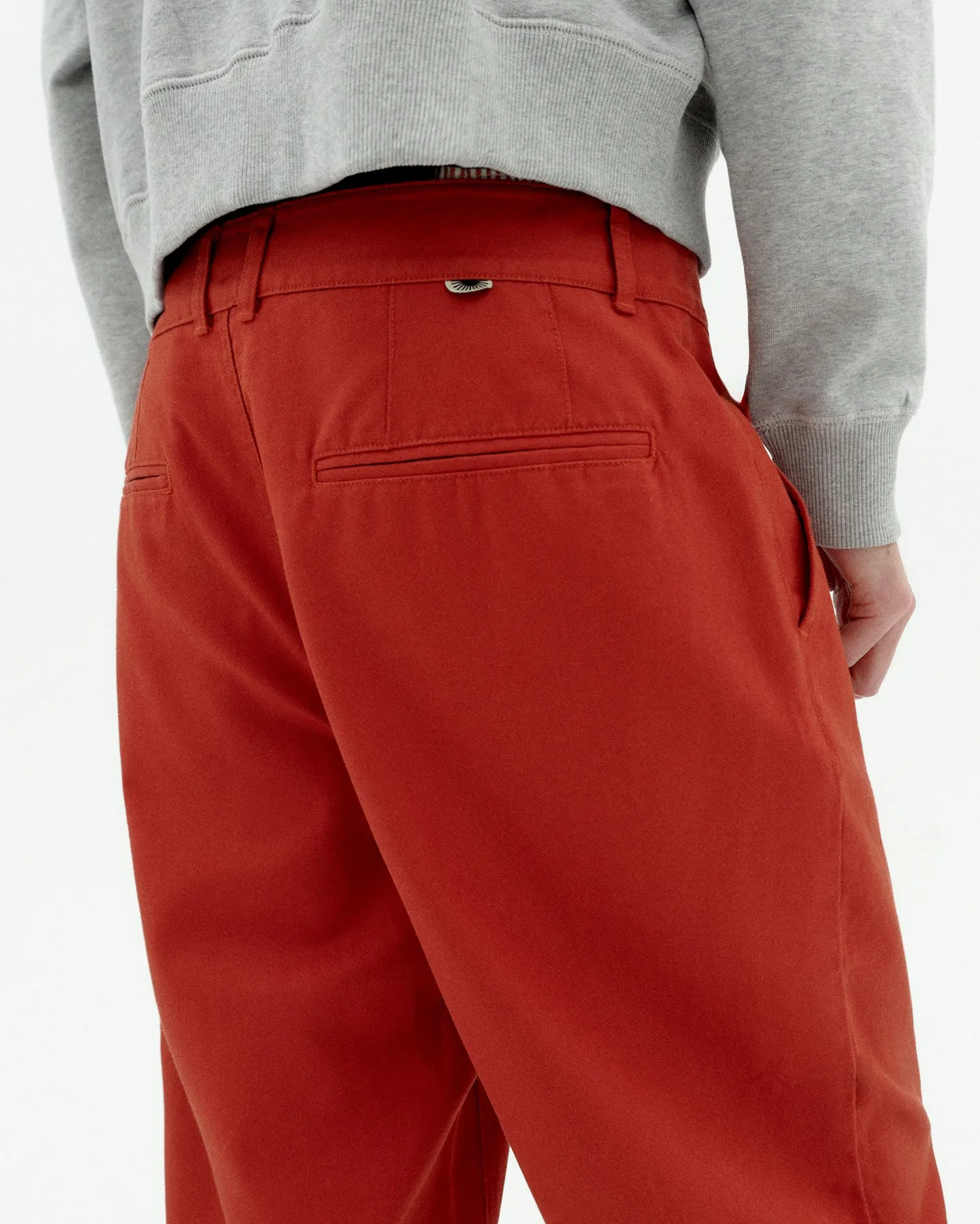Pantalón relaxed pinza rojo hemp Moero sold by Thinking Mu product image thumbnail 3
