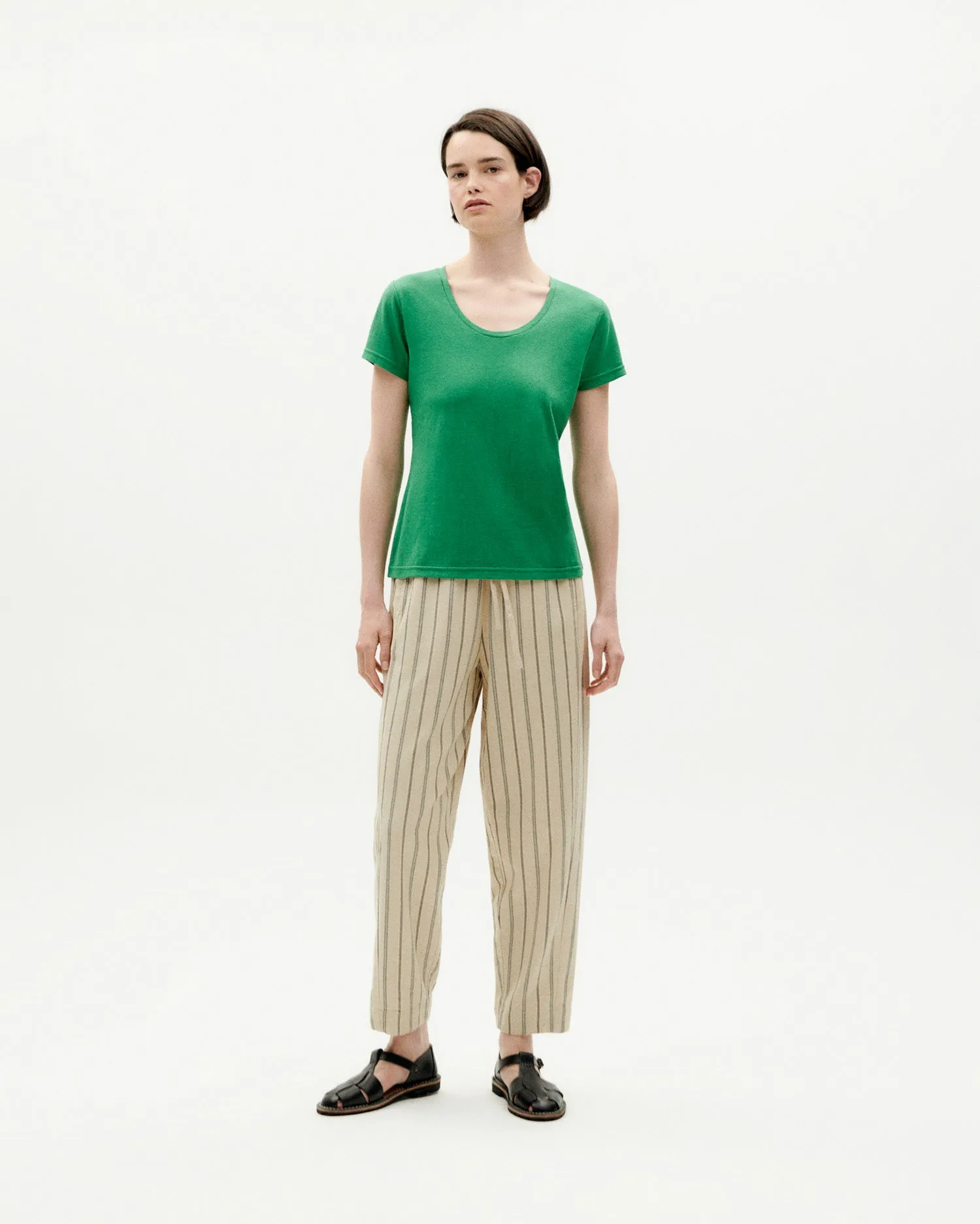 Camiseta ligera verde hemp Regina sold by Thinking Mu product image thumbnail 3