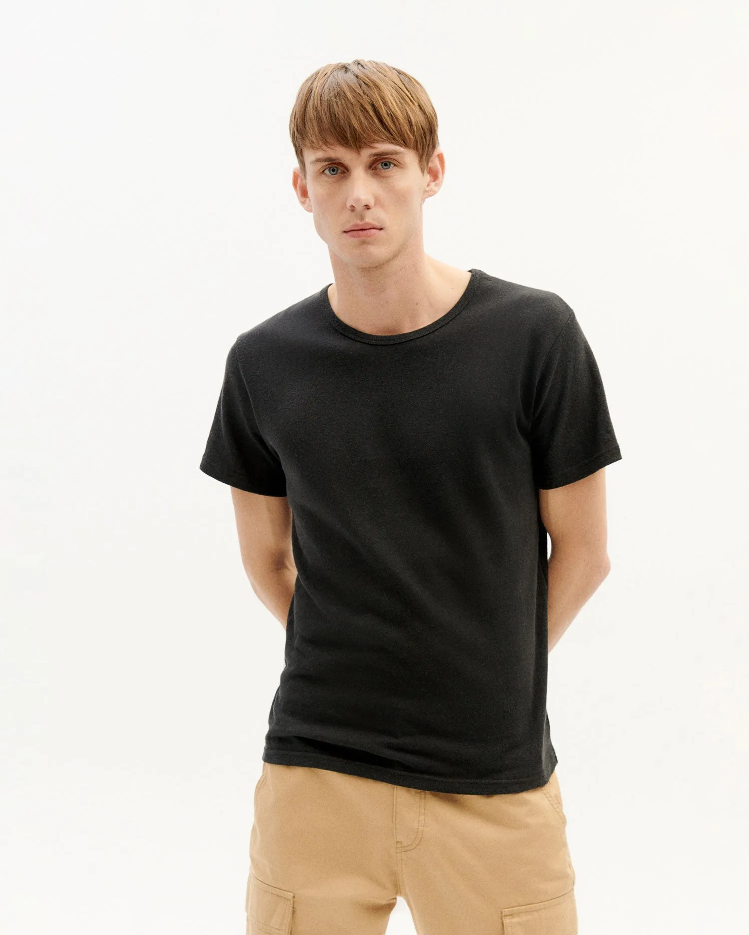 Camiseta gruesa negra hemp sold by Thinking Mu product image thumbnail 2