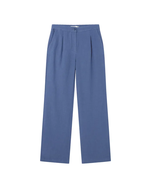 Pantalón azul Manolita sold by Thinking Mu