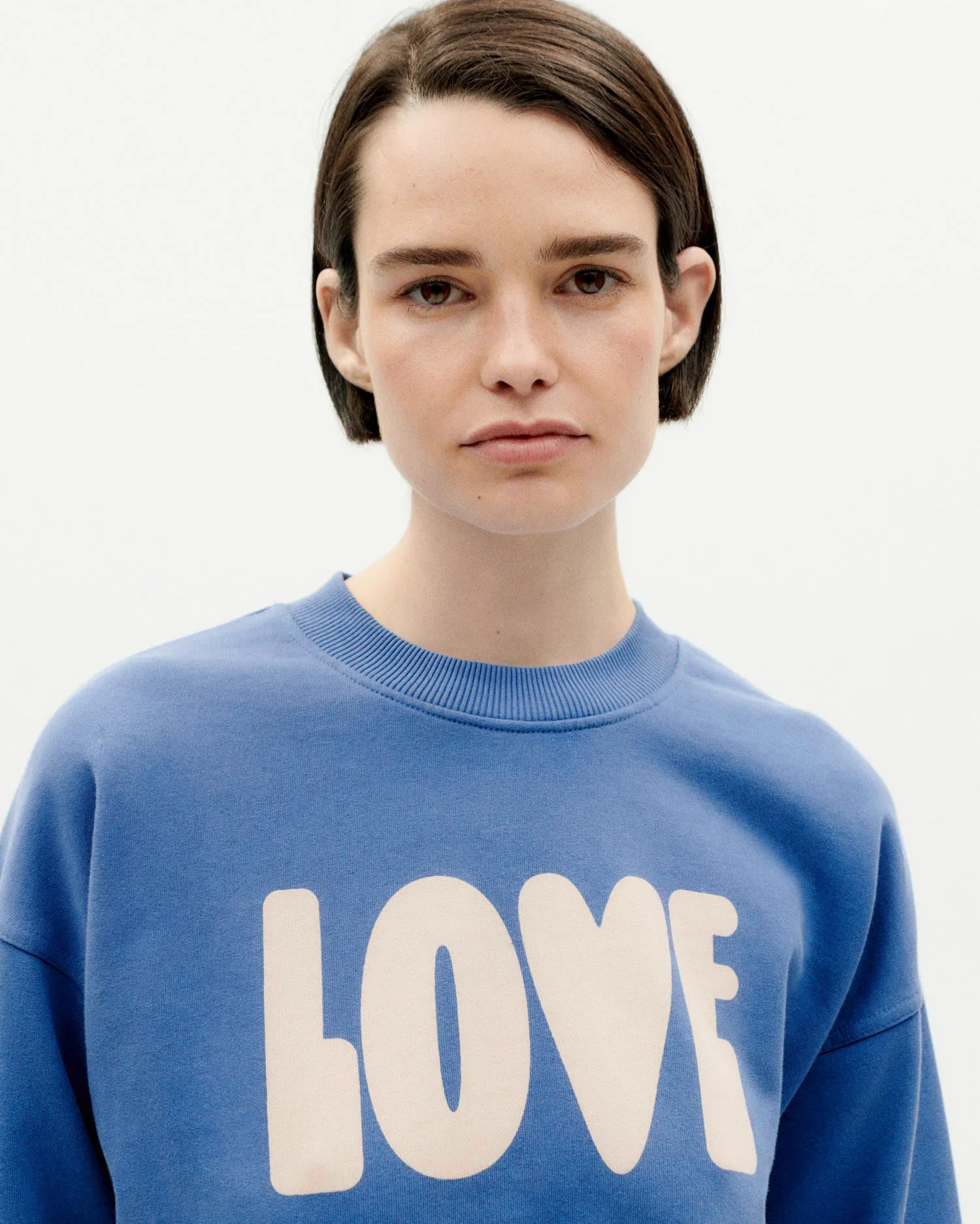 Sudadera azul love sold by Thinking Mu product image thumbnail 4
