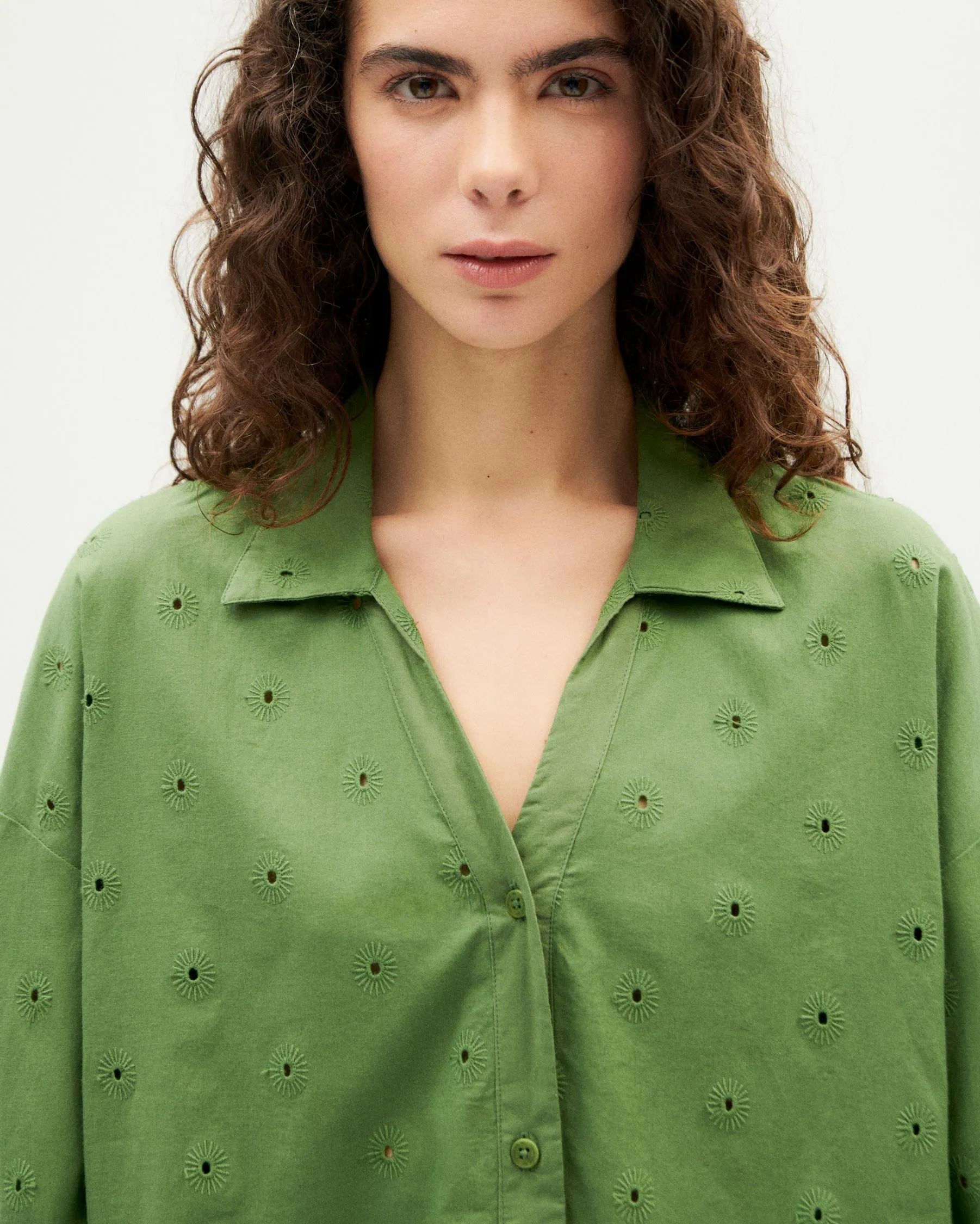 Blusa verde cactus Margaret sold by Thinking Mu product image thumbnail 5