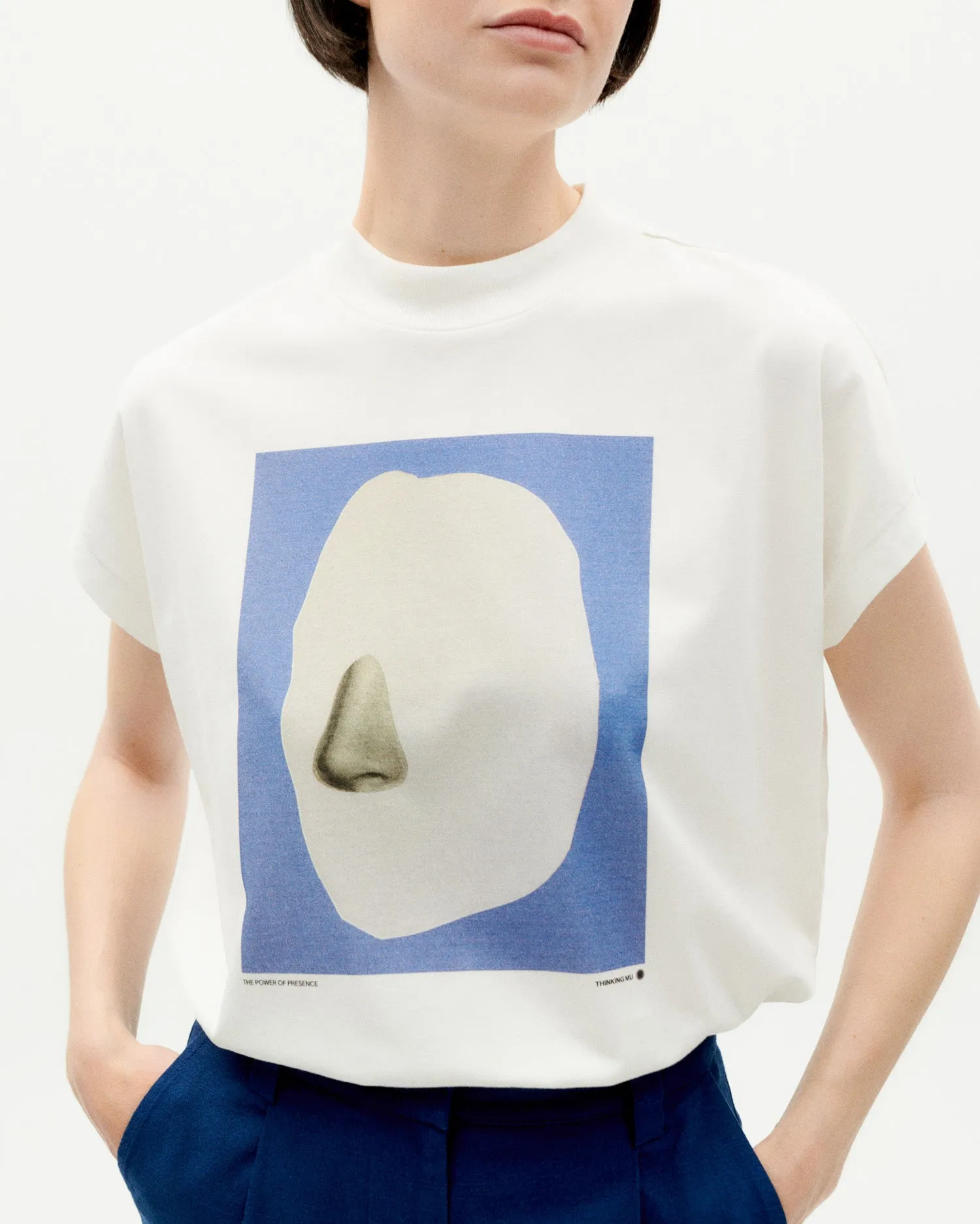 Camiseta blanca sense 2 Volta sold by Thinking Mu product image thumbnail 4