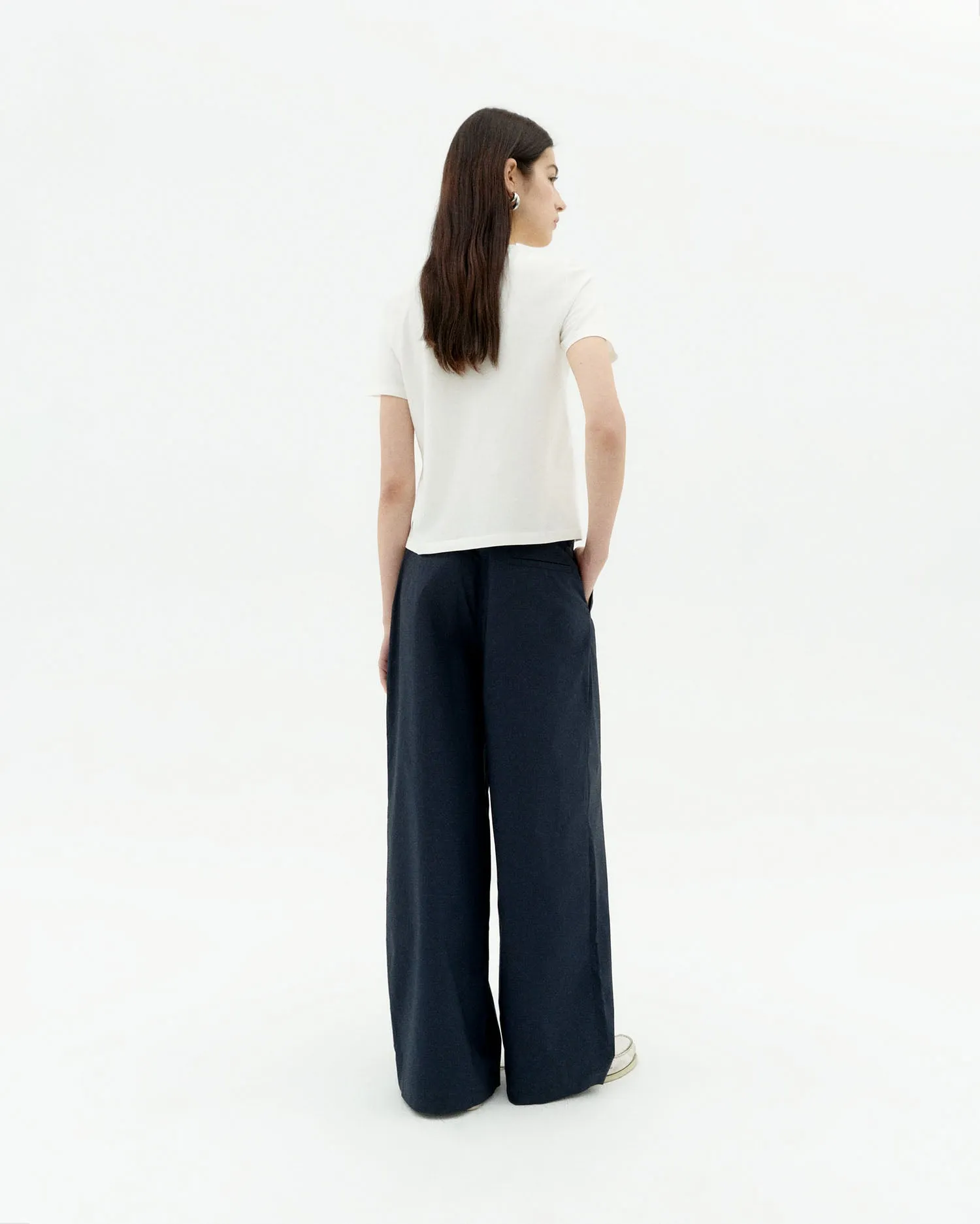 Camiseta blurry Ida sold by Thinking Mu product image thumbnail 4