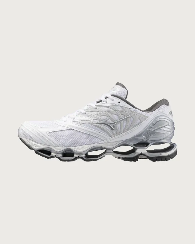 Zapatillas plateadas Wave Prophecy LS sold by Thinking Mu