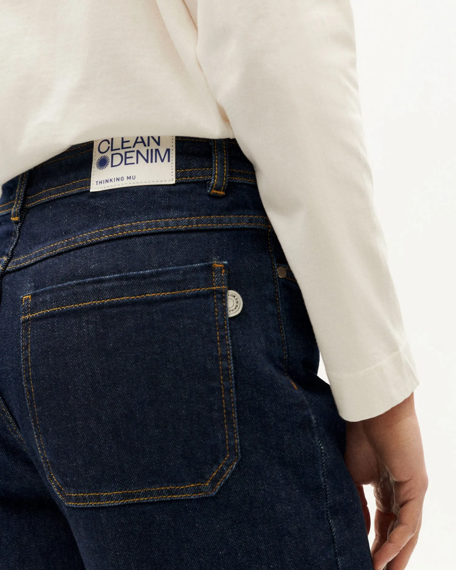 Jeans tiro alto dark navy Theresa sold by Thinking Mu product image thumbnail 3