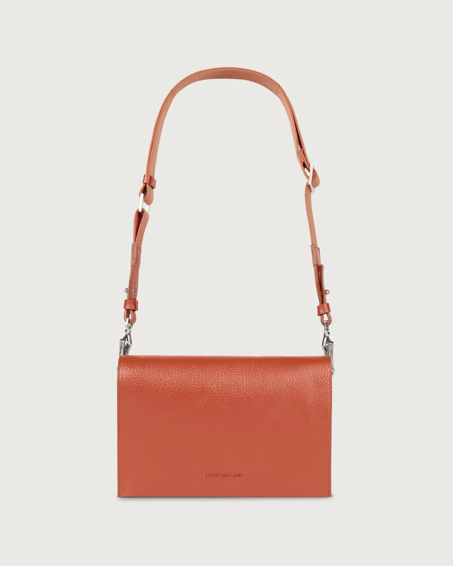 Bolso rojo Nara Ecopiel sold by Thinking Mu