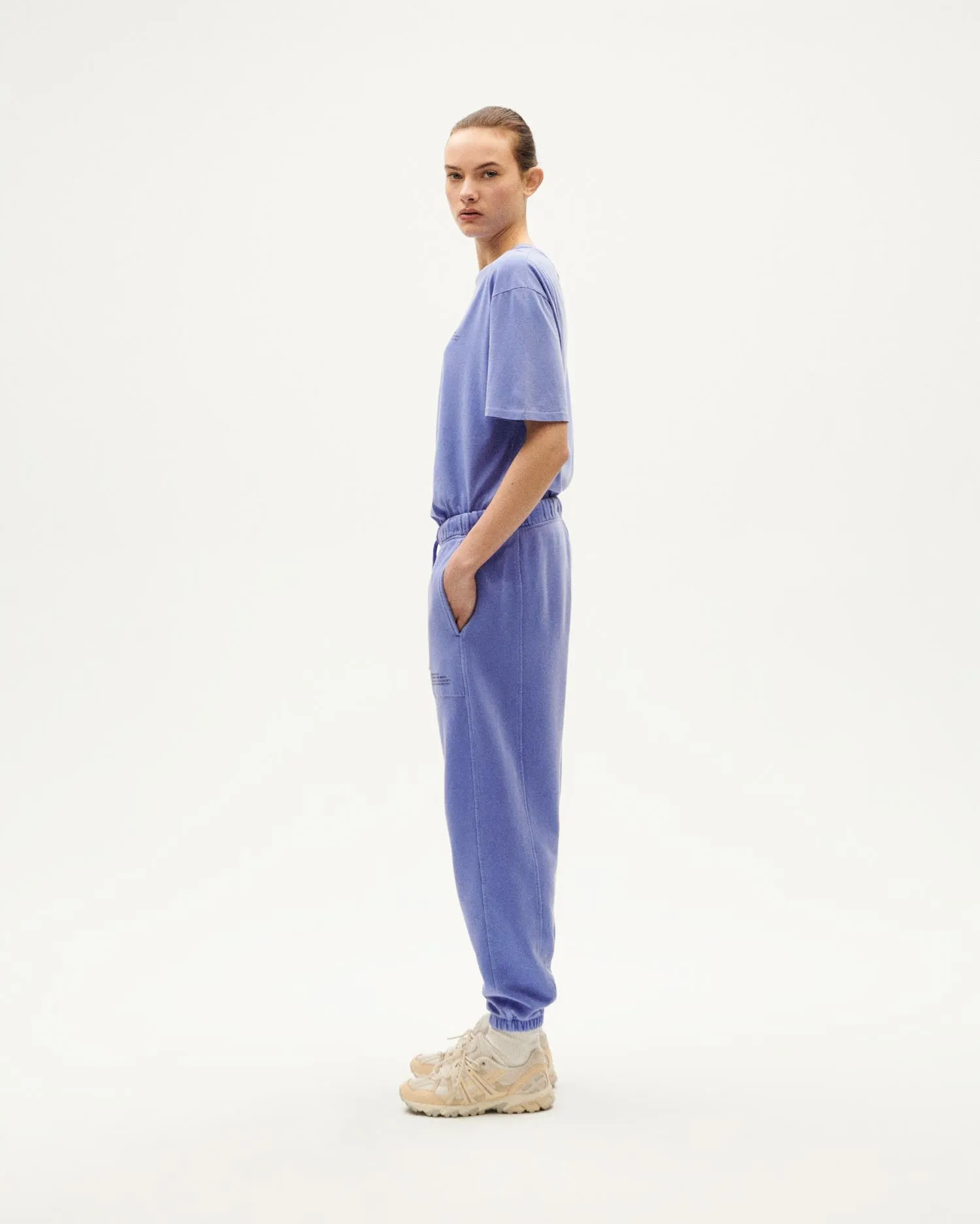 Chándal unisex violeta tinte natural sold by Thinking Mu product image thumbnail 5