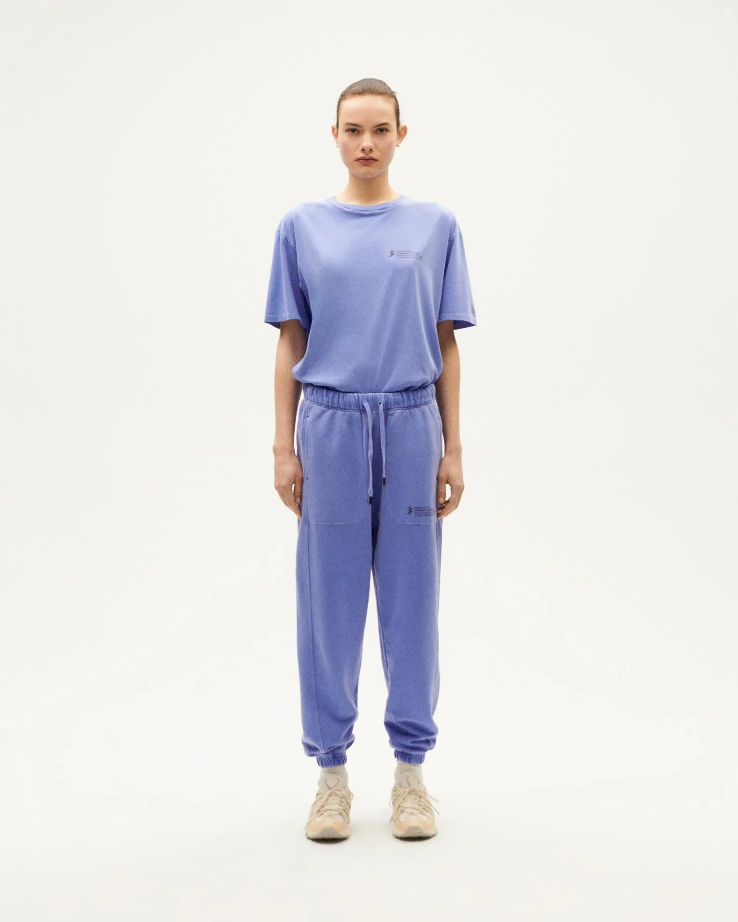 Chándal unisex violeta tinte natural sold by Thinking Mu product image thumbnail 3