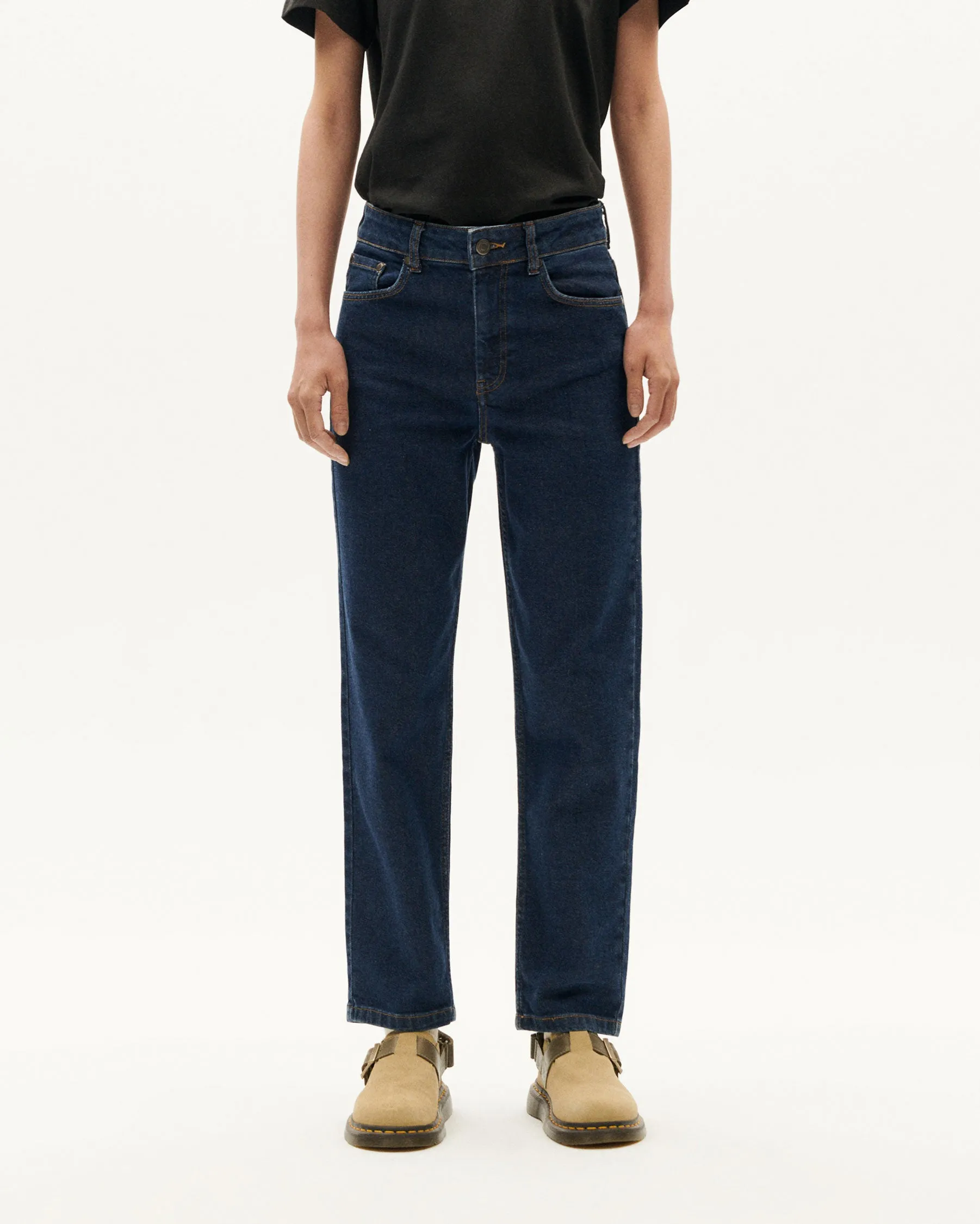 Jeans rectos dark navy Nele sold by Thinking Mu