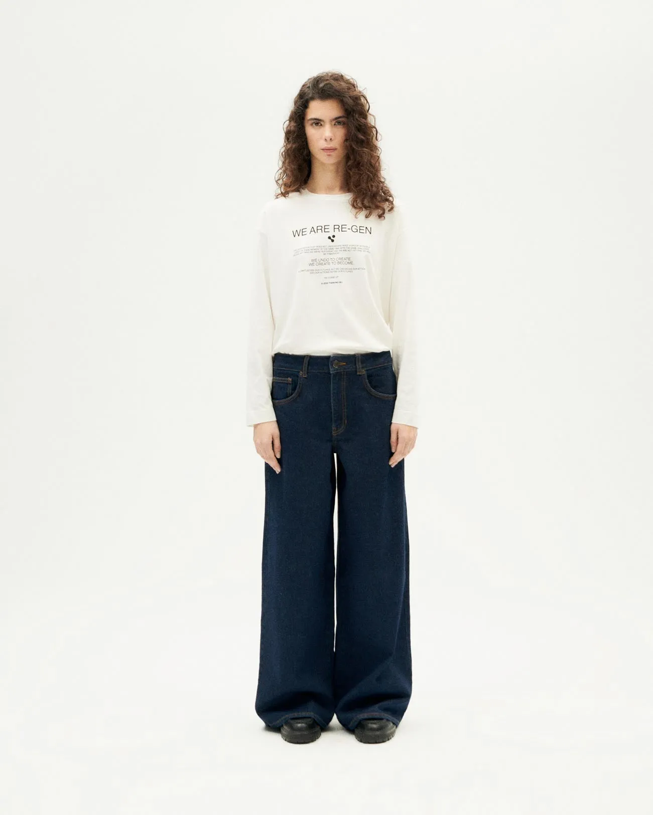 Jeans wide leg dark navy Hedda sold by Thinking Mu product image thumbnail 2